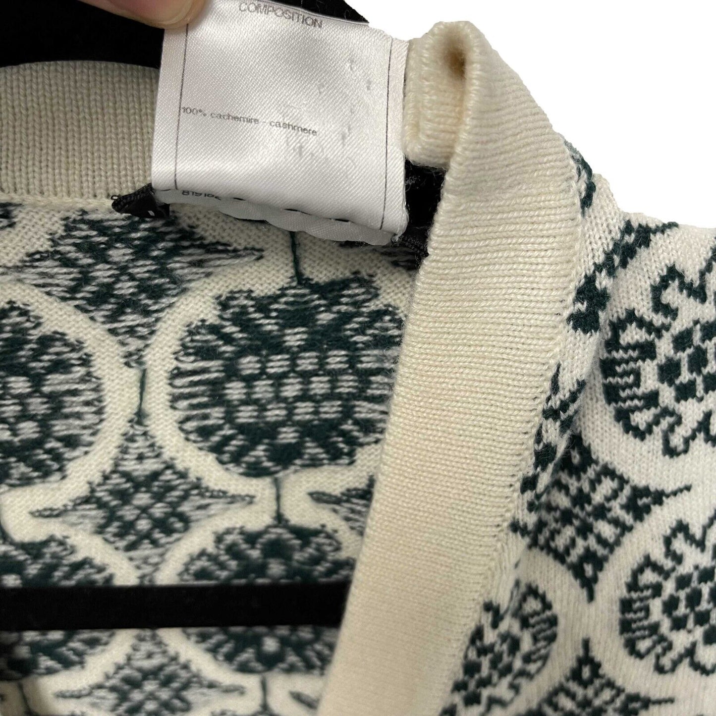 Chanel 16C Seoul RUNWAY Green Ecru Clover Belted Sweater Dress 38 US 6
