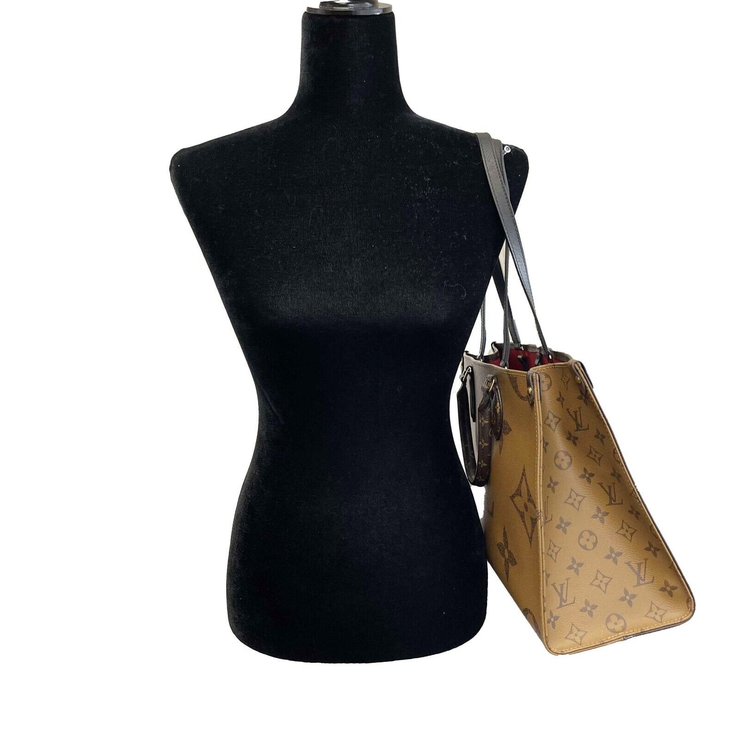 Louis Vuitton OnTheGo MM Monogram Brown Handbag Excellent 2020