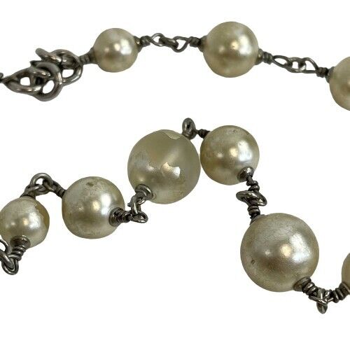 CHANEL 09A Long Pearl CC Necklace