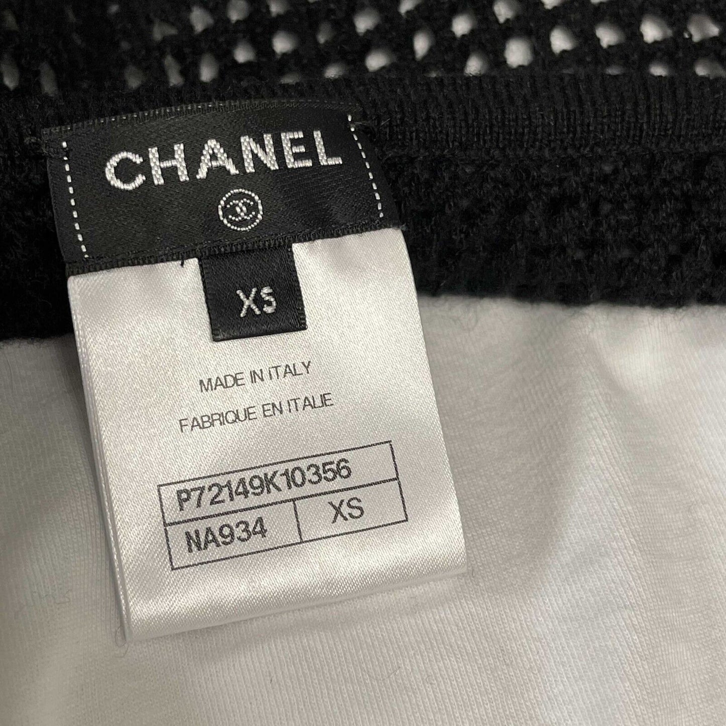 Chanel Excellent Mini Crew Neck 2022C White/Black XS US 0-2 Dress