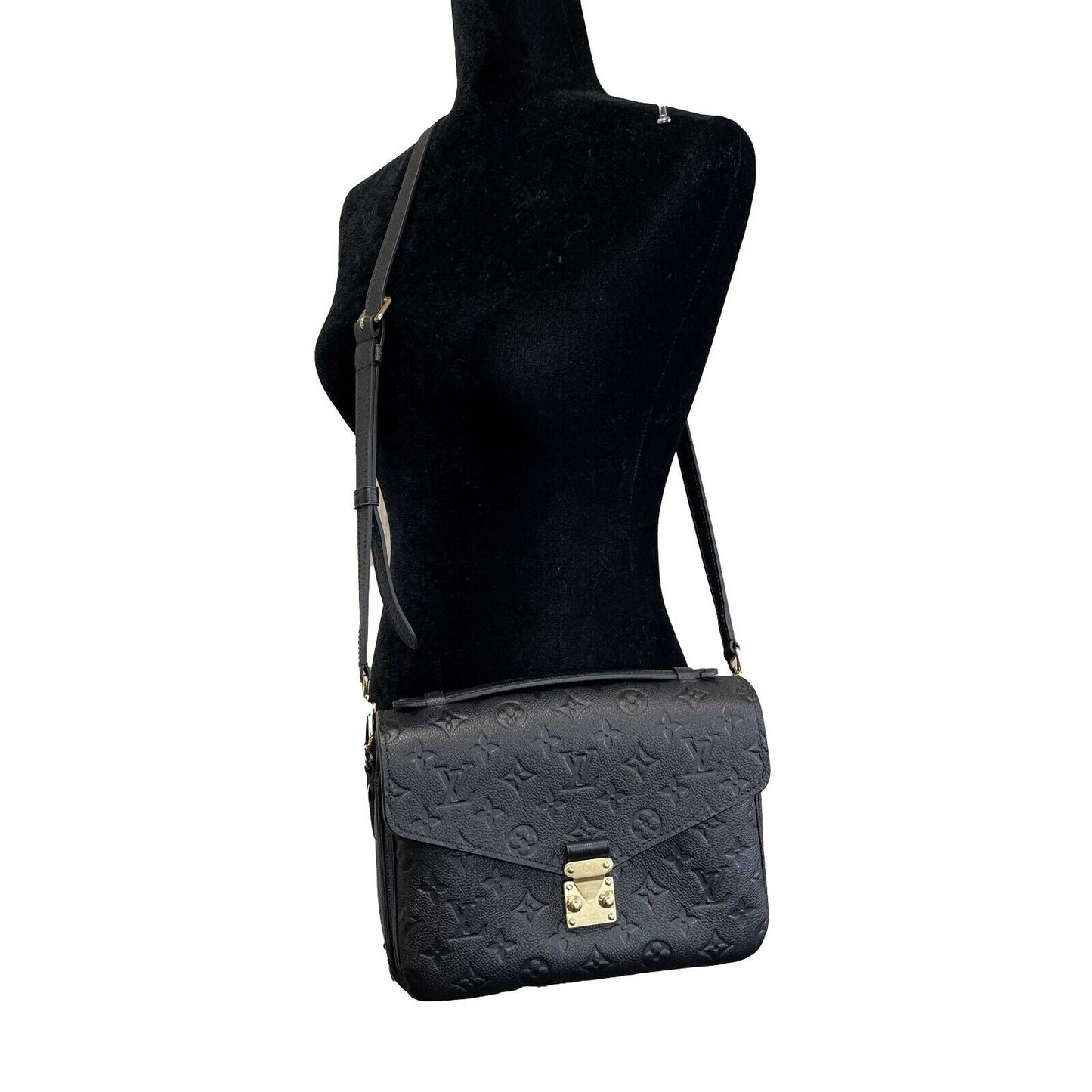 Louis Vuitton NEW Pochette Métis Empreinte Monogragram Black Crossbody