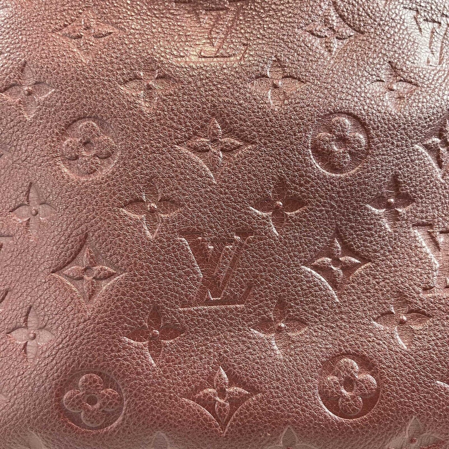 Louis Vuitton Empreinte Monogram Embossed Leather Artsy MM Burgundy Shoulder bag
