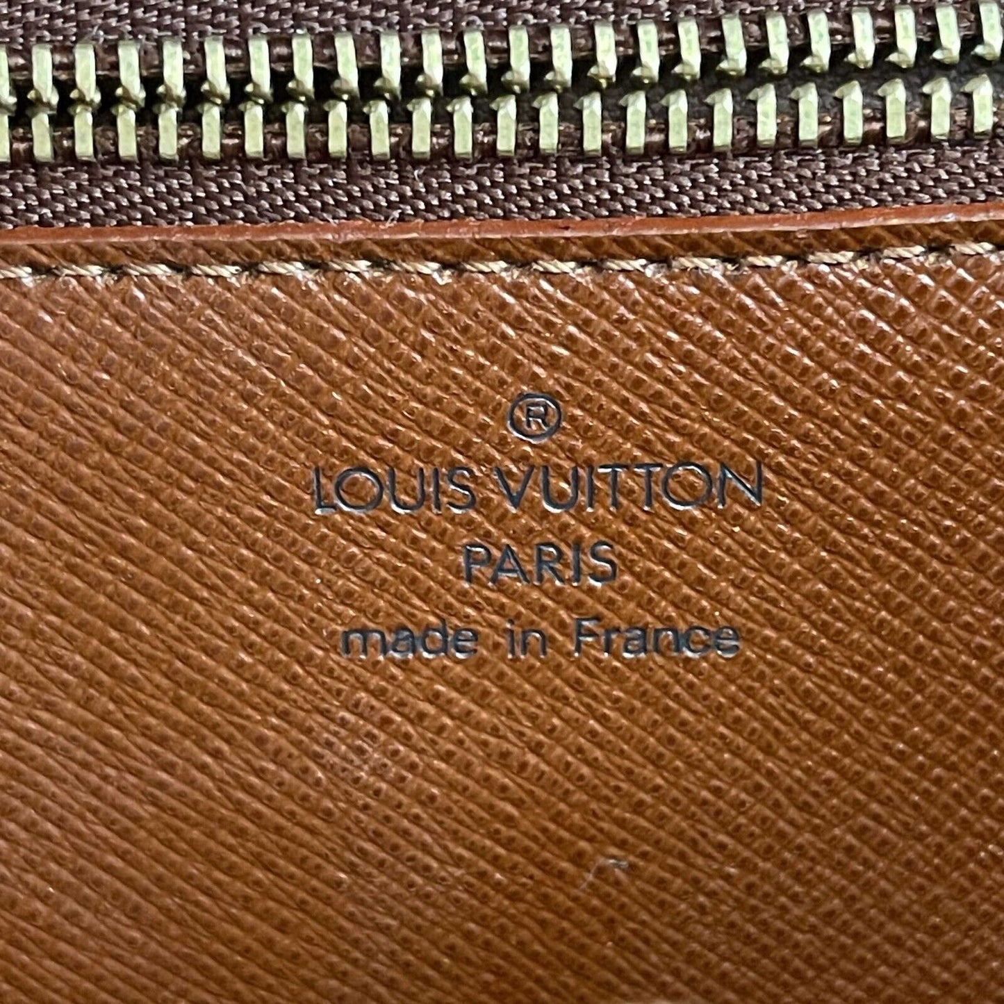 Louis Vuitton - Vintage Saint Cloud Crossbody - Brown / Tan Monogram