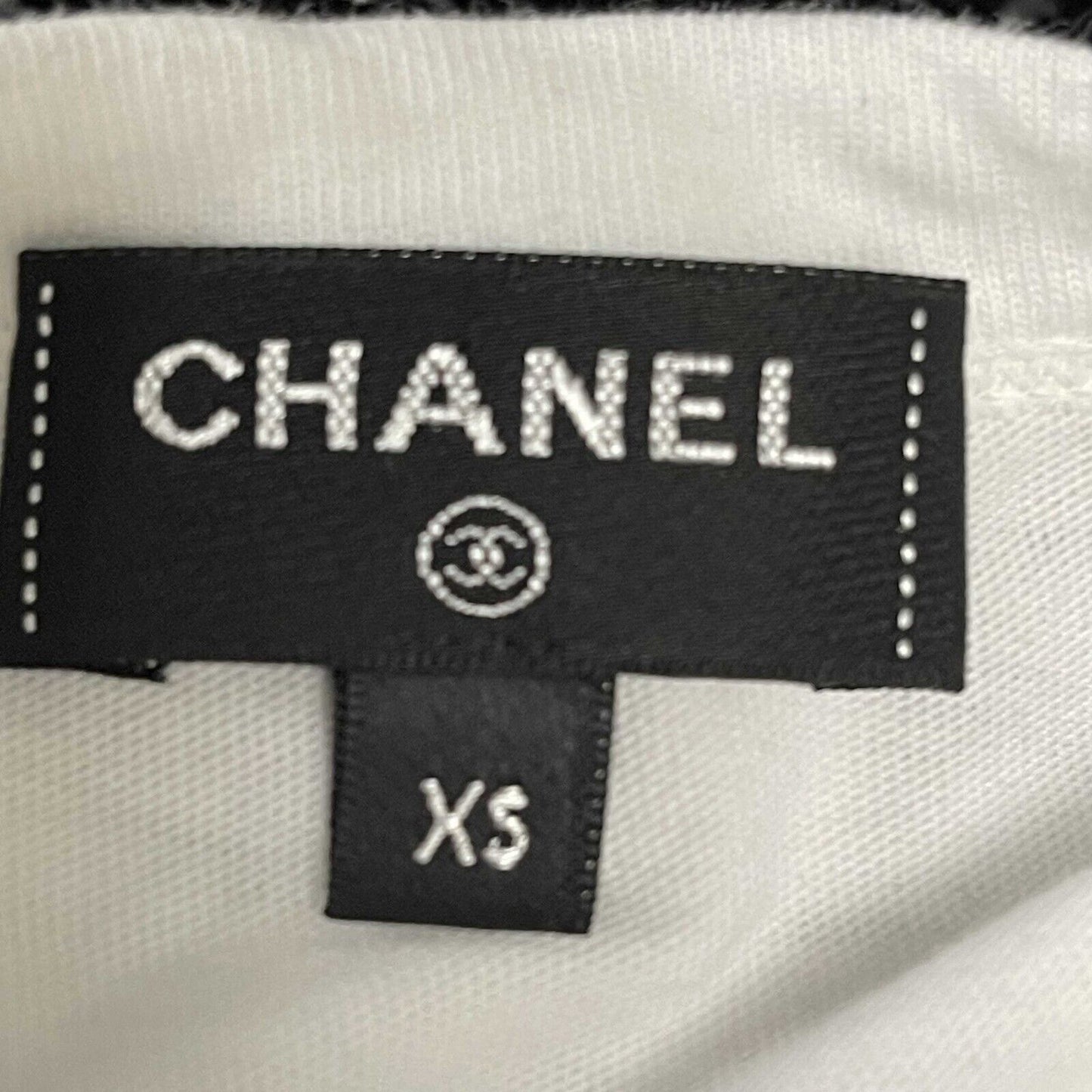 Chanel Excellent Mini Crew Neck 2022C White/Black XS US 0-2 Dress