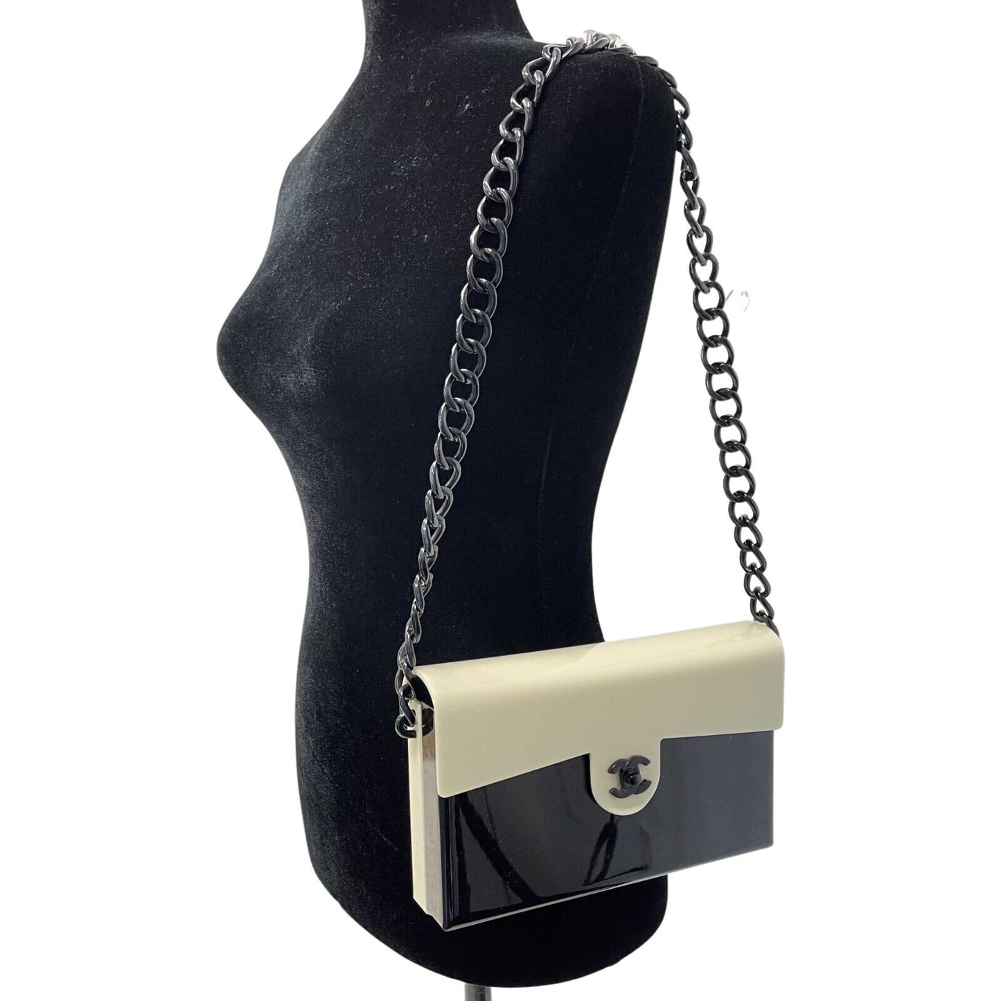 Chanel - CC Single Chain Shoulder Bag Plastic Bi-Color Shoulder Bag