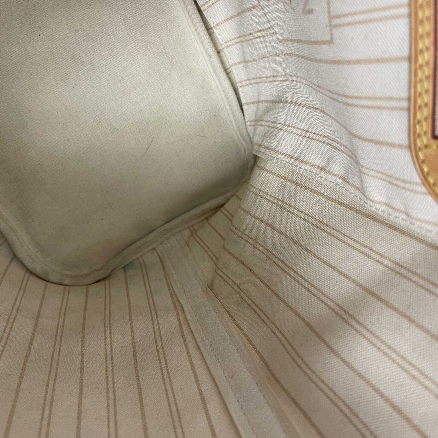 Louis Vuitton Neverfull NM MM Damier Azur Handbag