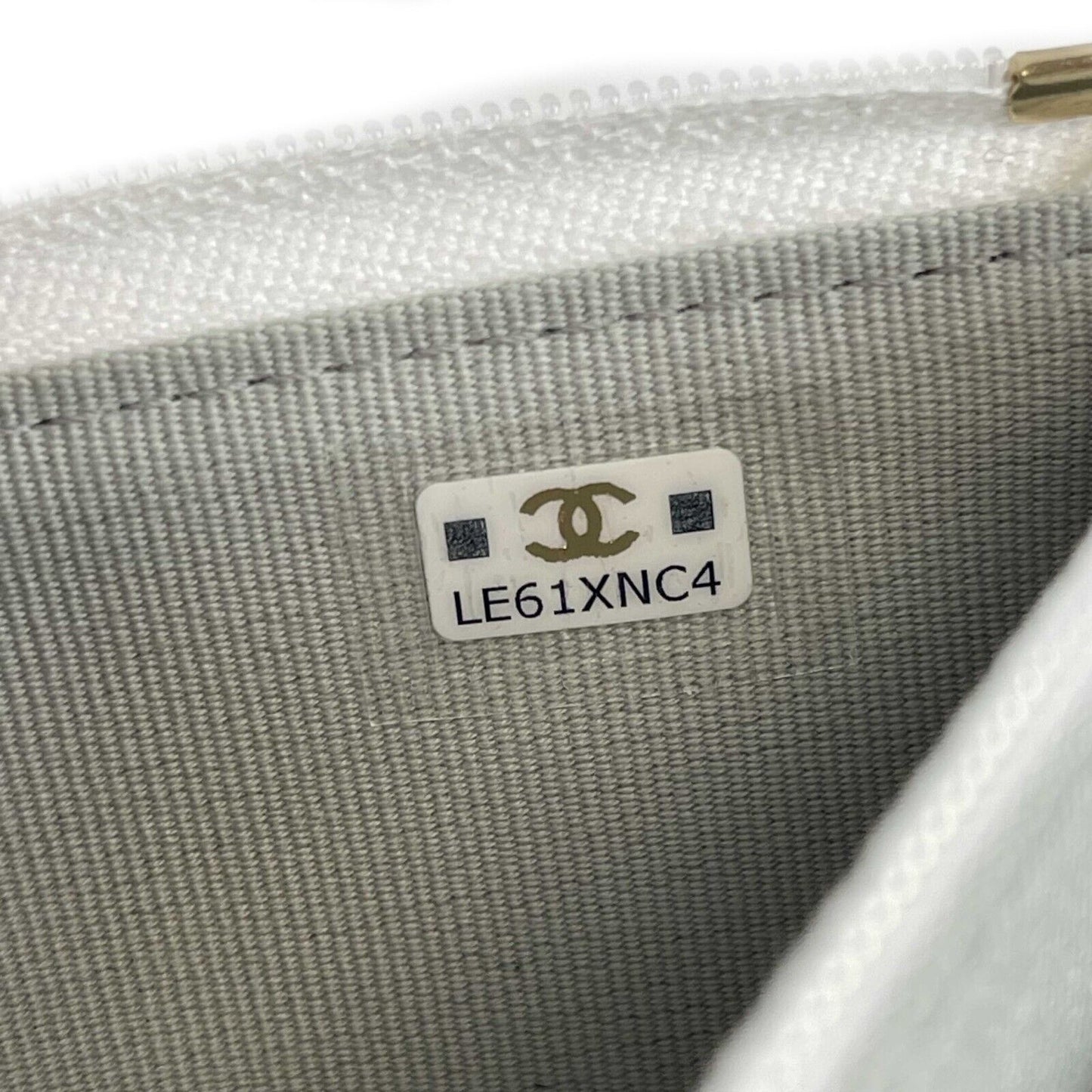 CHANEL - Phone Holder Quilted White Lambskin CC ‘CHANEL’ Top Handle / Crossbody