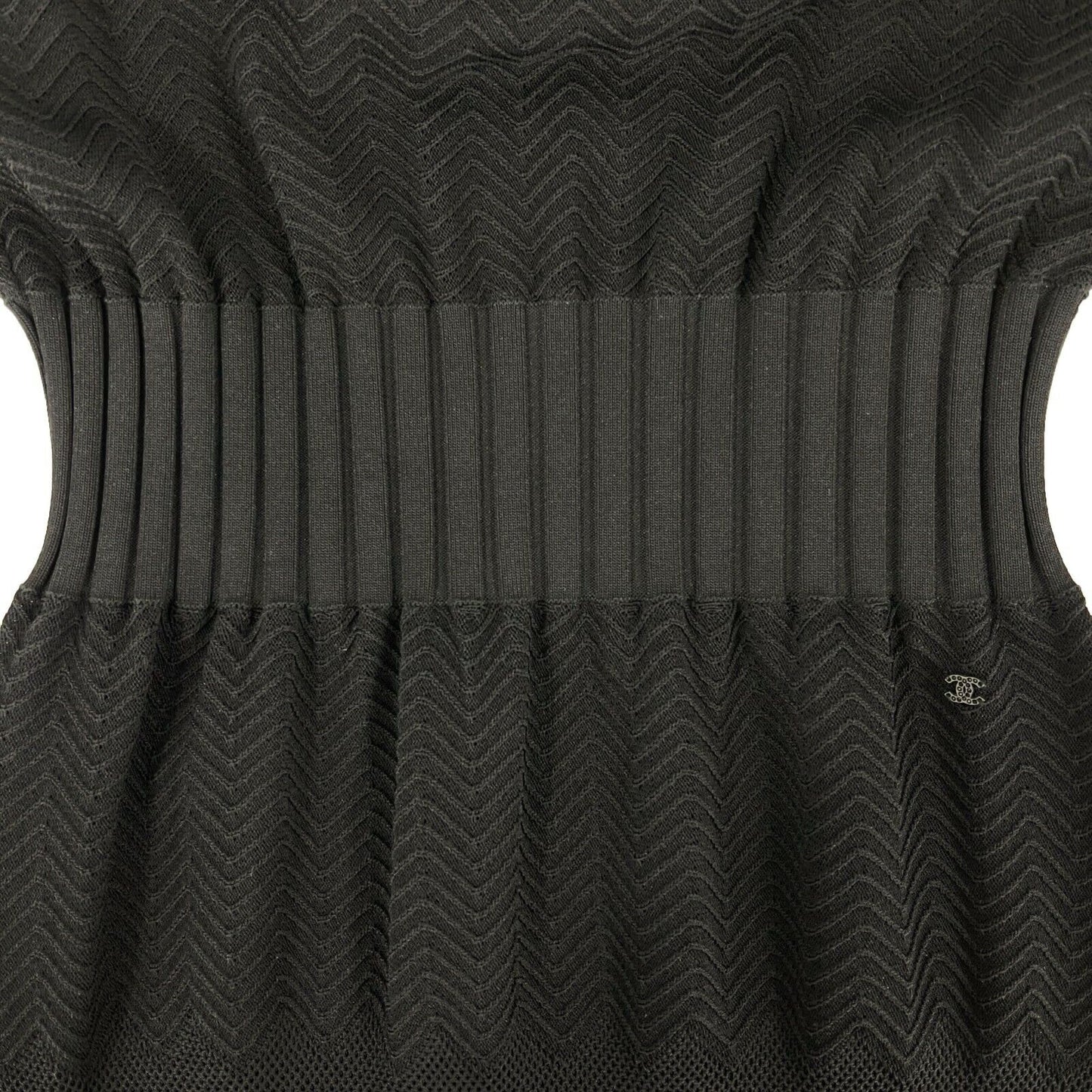 CHANEL - 08A Fall 2008 - Pointelle Knit Off Shoulder Dress - Black - FR 44 US 12
