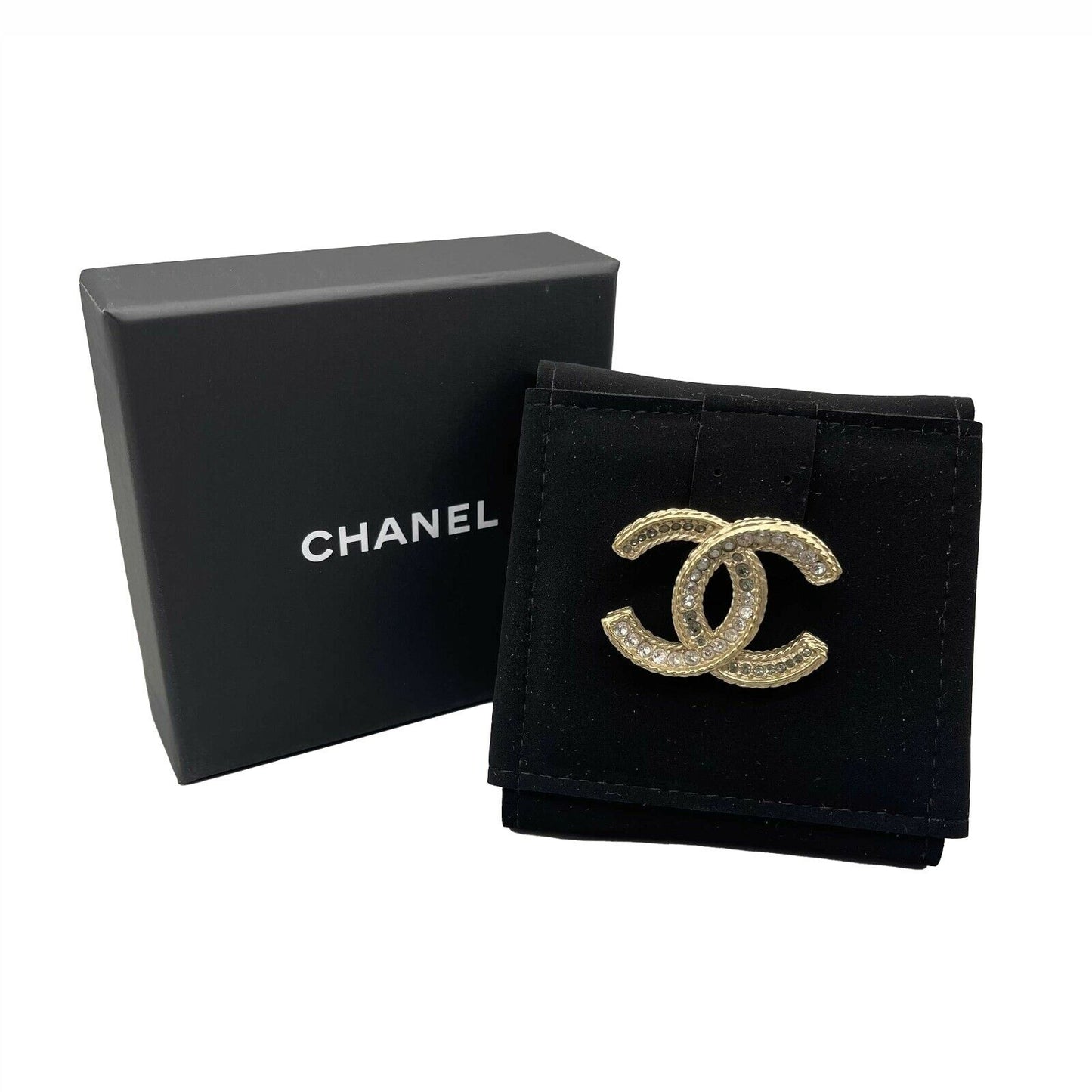 CHANEL -16V Clear and Grey Strass CC Logo - Clear / Grey / Gold Brooch w/ Box