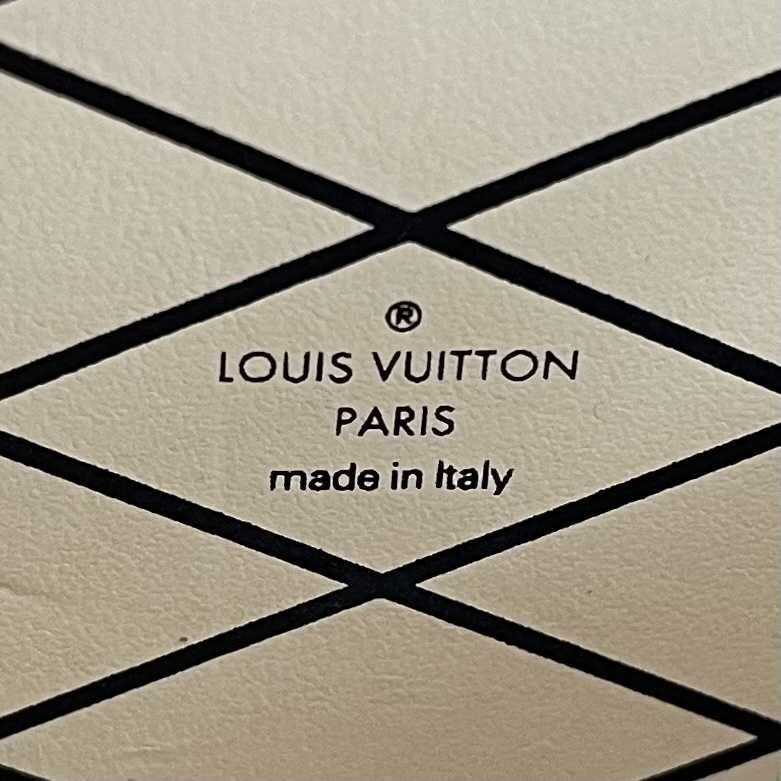 Louis Vuitton - LV m45943 Petite Malle Small Hard Case - Brown / Black Crossbody