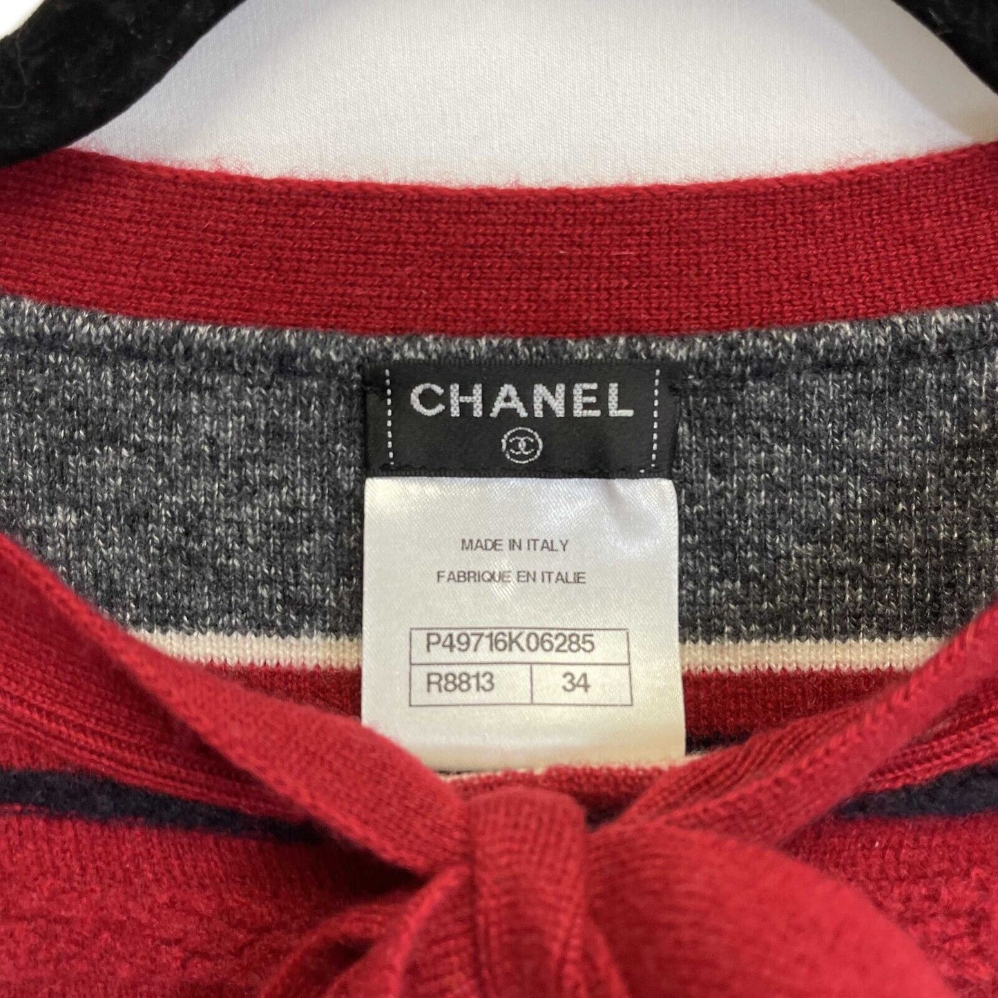 Chanel - Paris-Dallas Pullover Sweater - Gray,Red - 34/Size XS