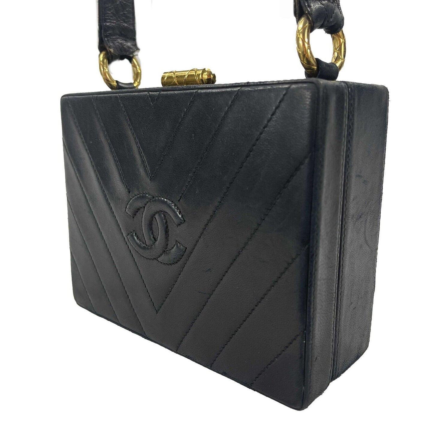 CHANEL - Vintage V-Stitched Black CC Leather Box Shoulder Bag / Crossbody