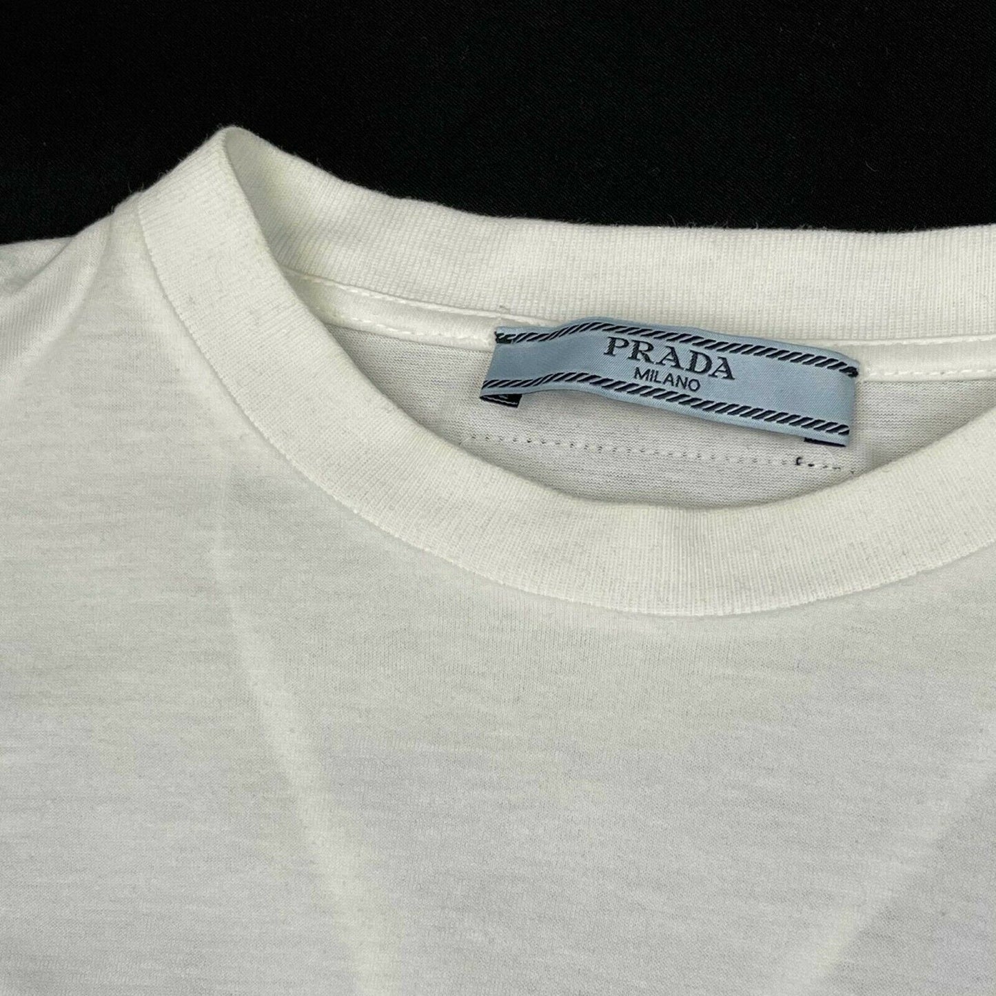 Prada - White T-Shirt with Rubber Patch Logo on Back at Top - Size Men US XS