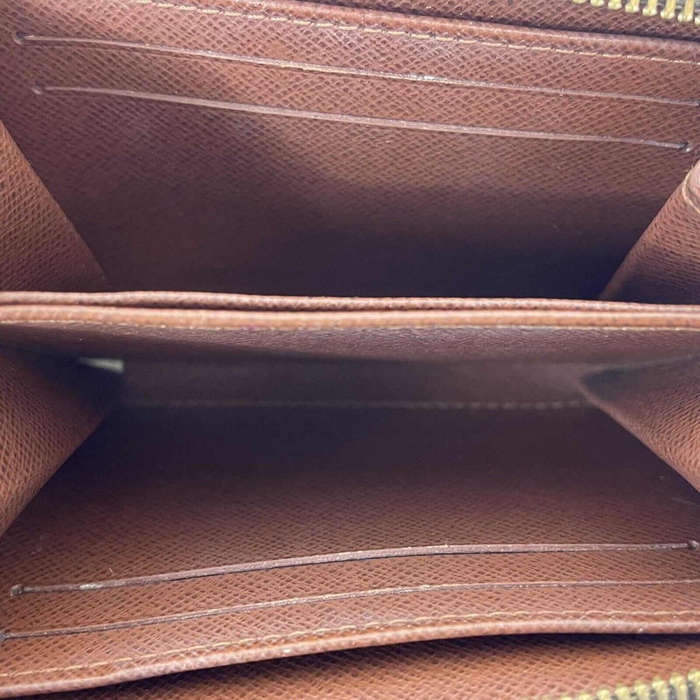 Louis Vuitton - LV - Zippy Coin Purse - Brown Monogram Coated Canvas Wallet