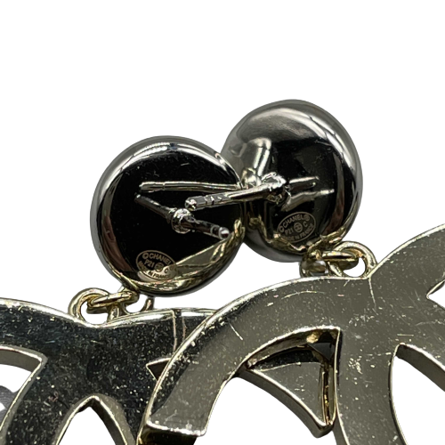CHANEL - P21 C CC Logo Faux Pearl Drop Strass Crystal Gold Silver Earrings