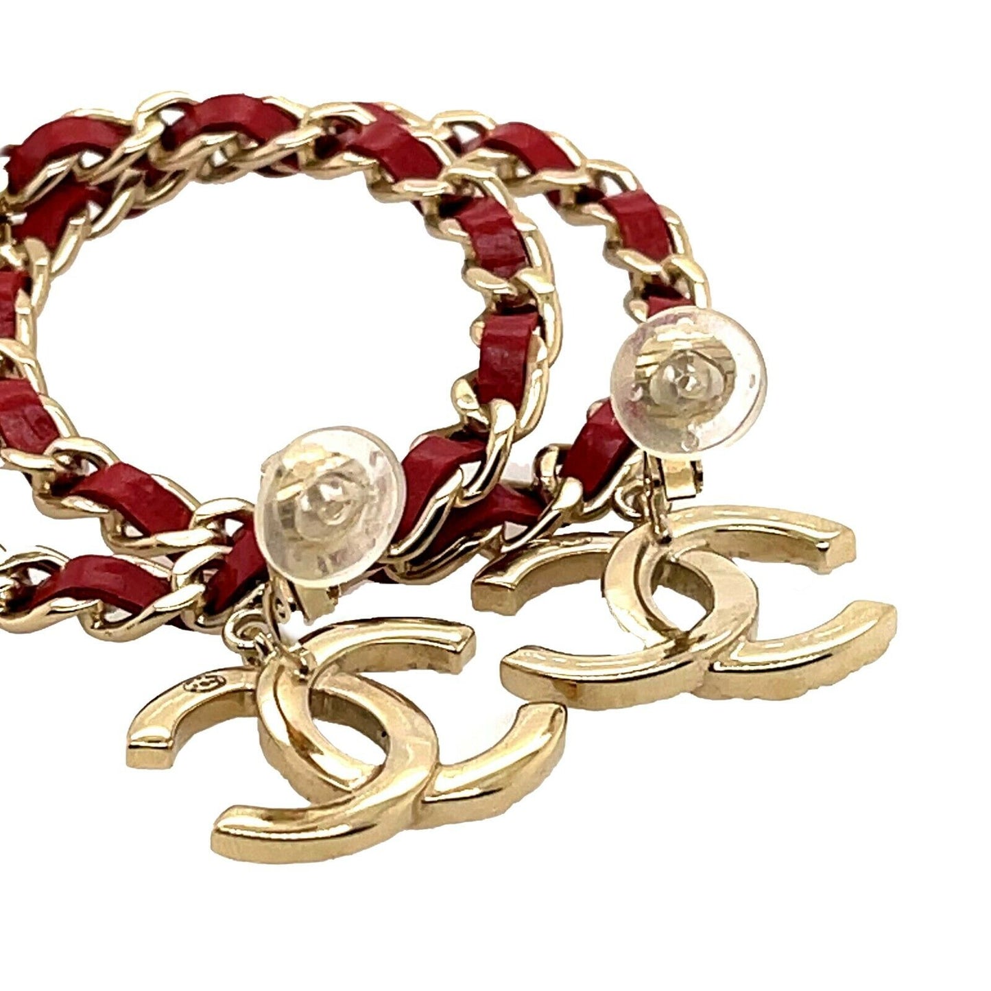 CHANEL - 19K CC Chain Hoop Clip-On - Champagne Gold Quilted Red Earrings