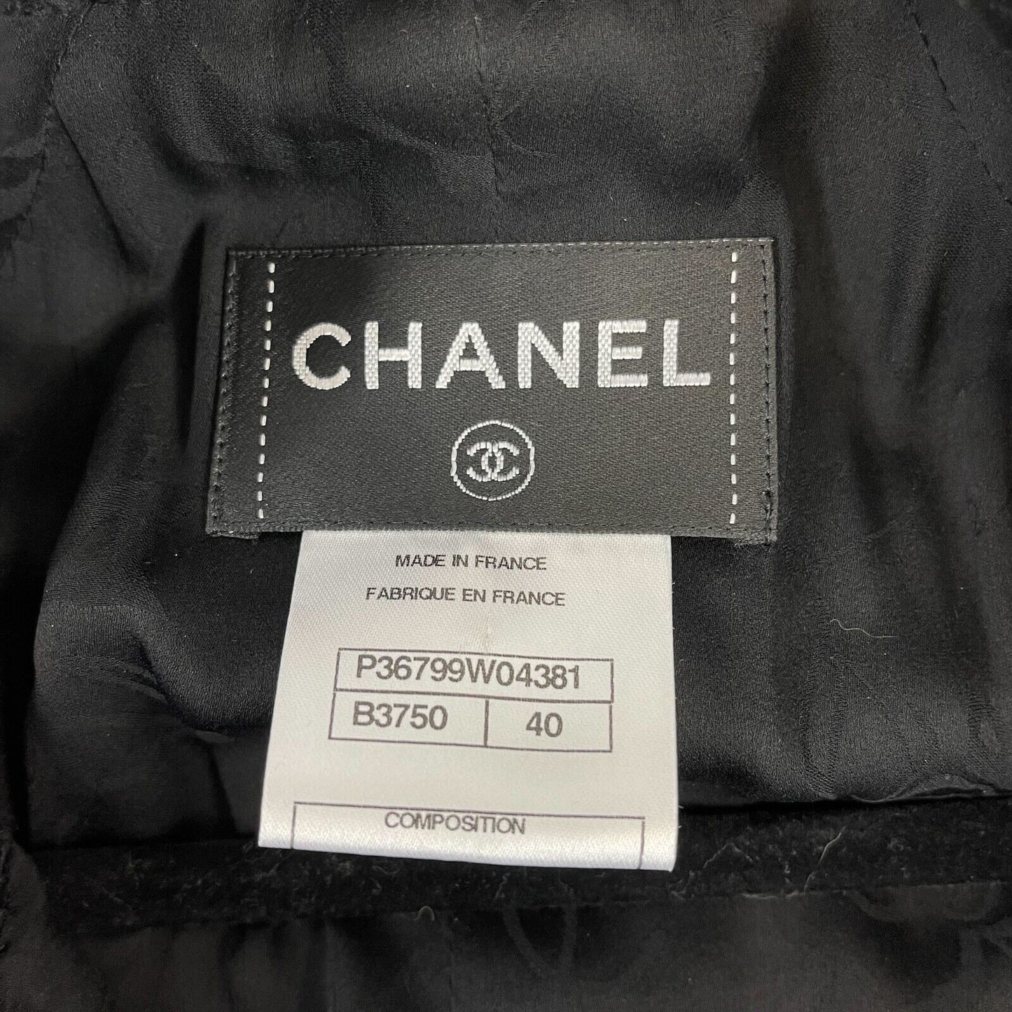 CHANEL - 09A Runway Black Tweed Boucle Coat Dress 40 US 8 - Black / Green