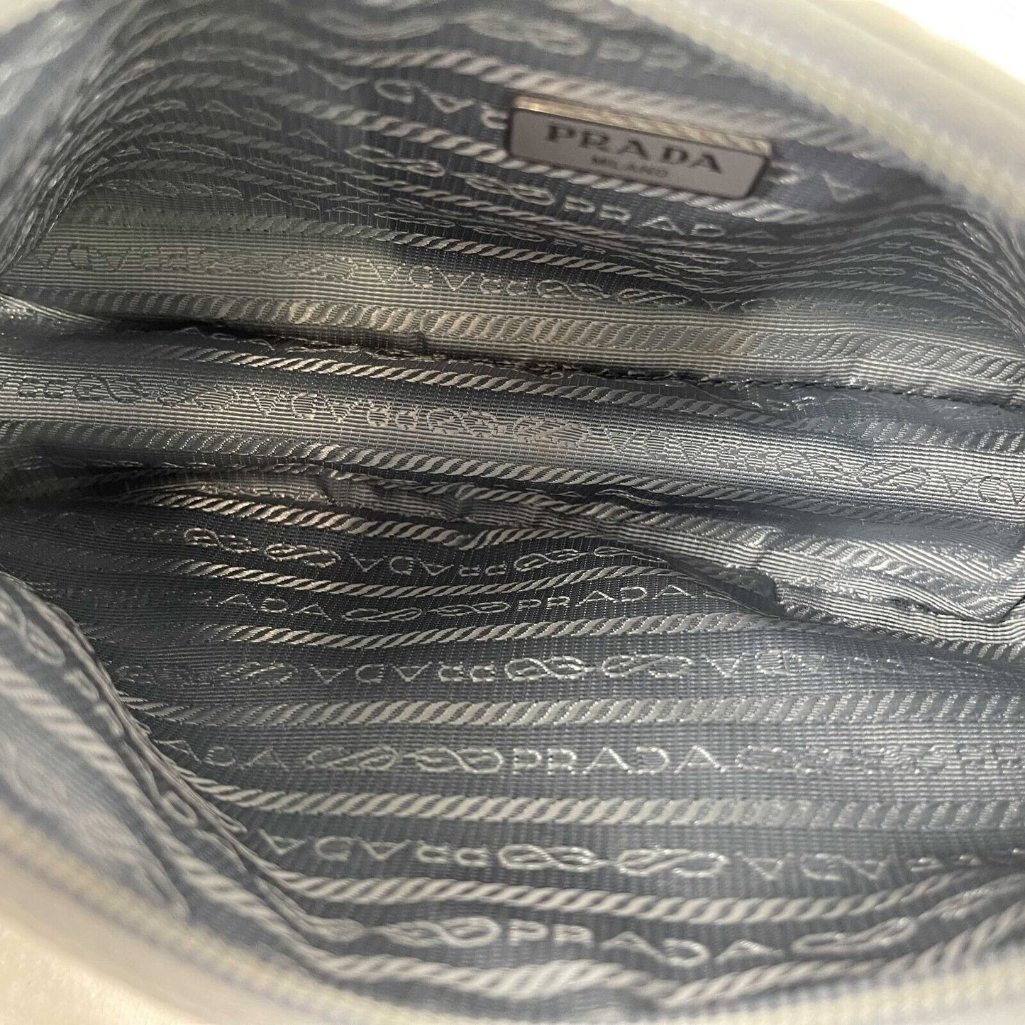 Prada - Excellent - Tessuto Nylon Re-Edition re-edition 2000 Blue Shoulder Bag