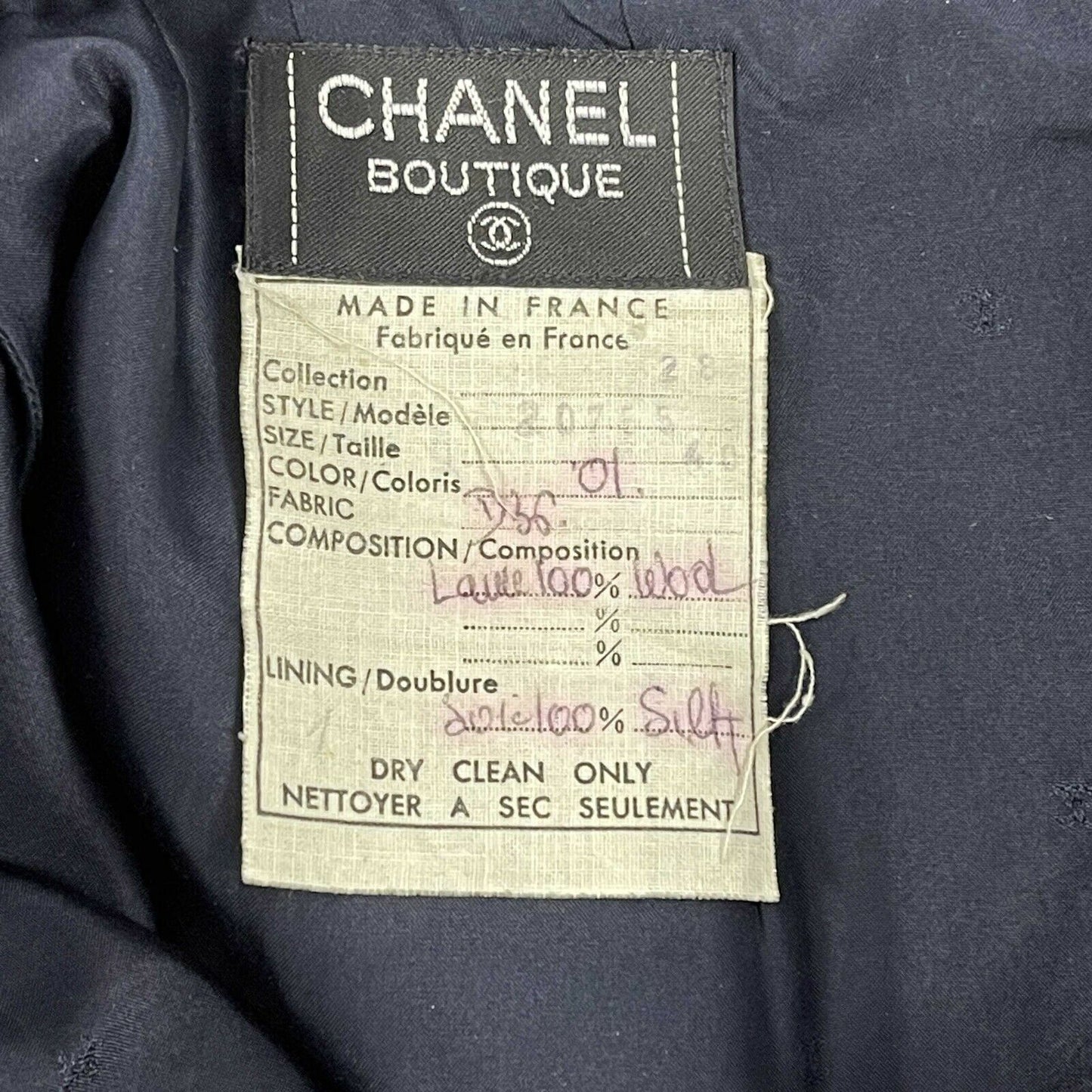 CHANEL - Vintage Navy Suit CC Buttons - Jacket / Skirt Set 40 US 8