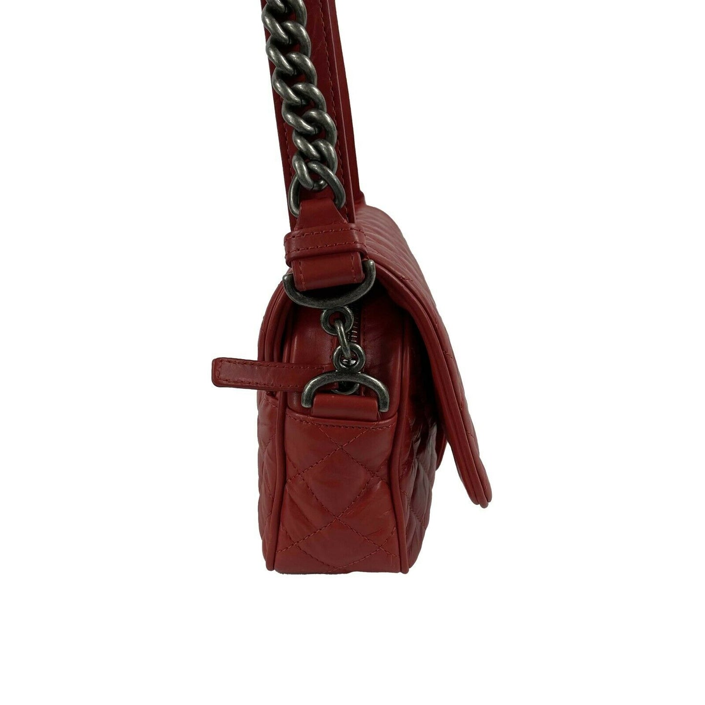 CHANEL - Red Crinkled Leather Boy Chain Flap Bag / Silver-Aged - Shoulder Bag