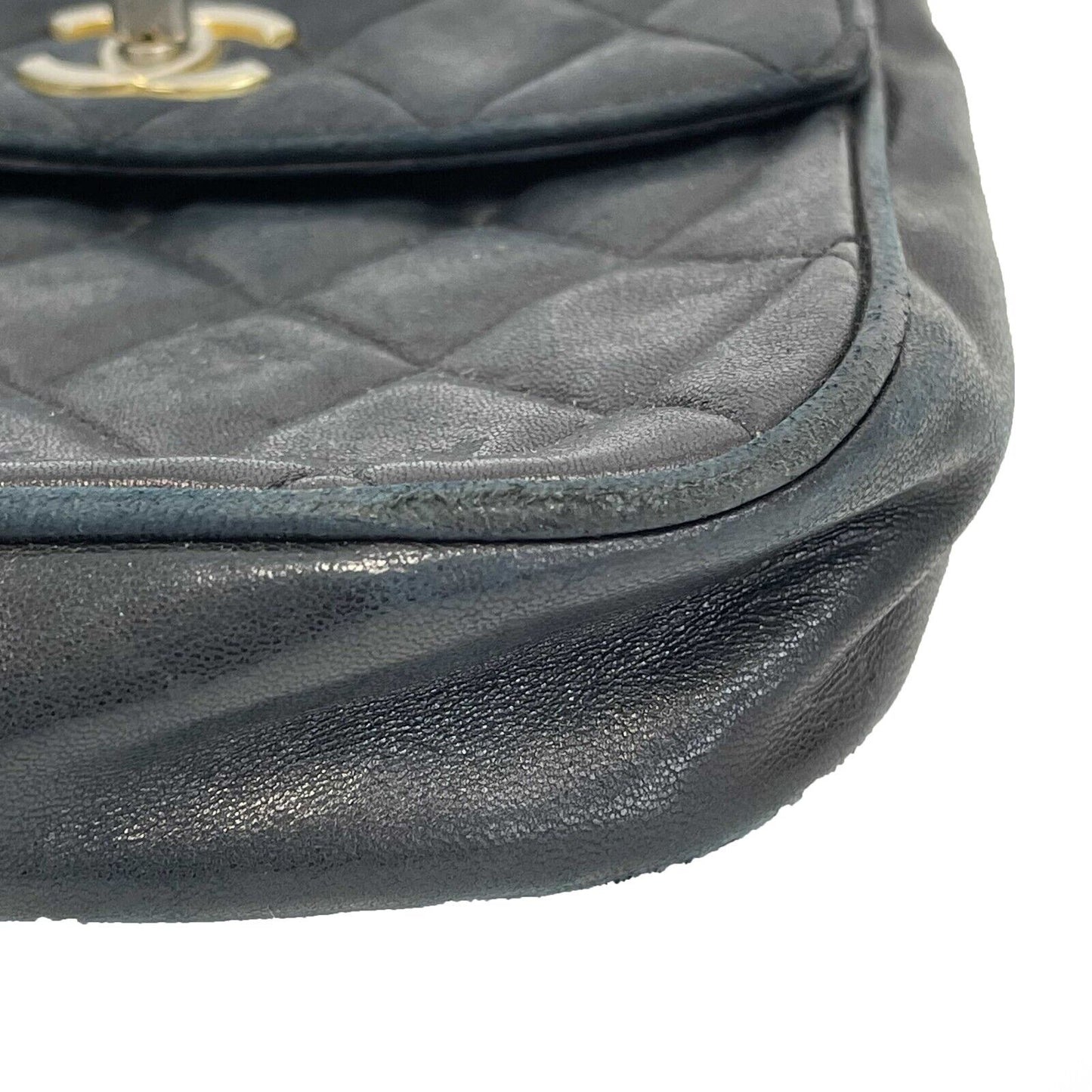 Chanel - CC Quilted Lambskin Flap Handbag VINTAGE 89 / 90 - Black Crossbody