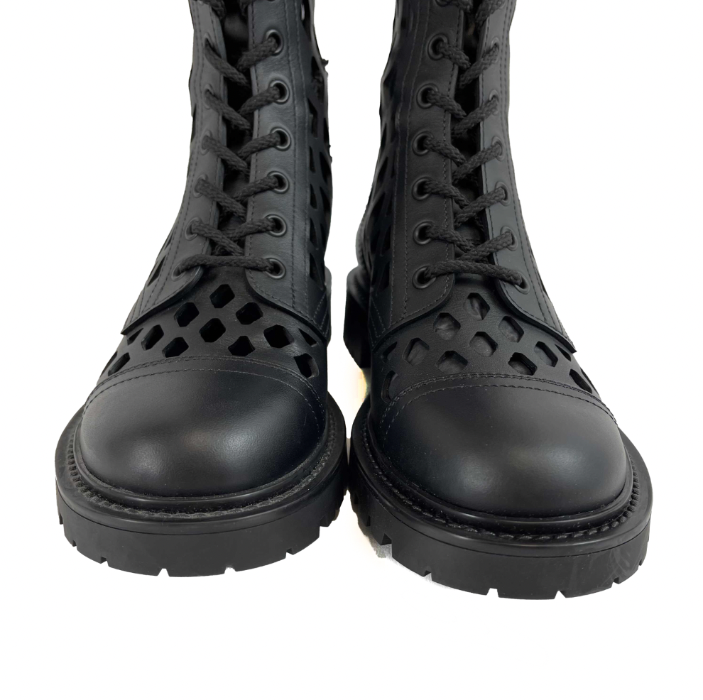 Christian Dior - D-Trap Black High Boots in Matt Calfskin 35.5 US 5.5 BRAND NEW