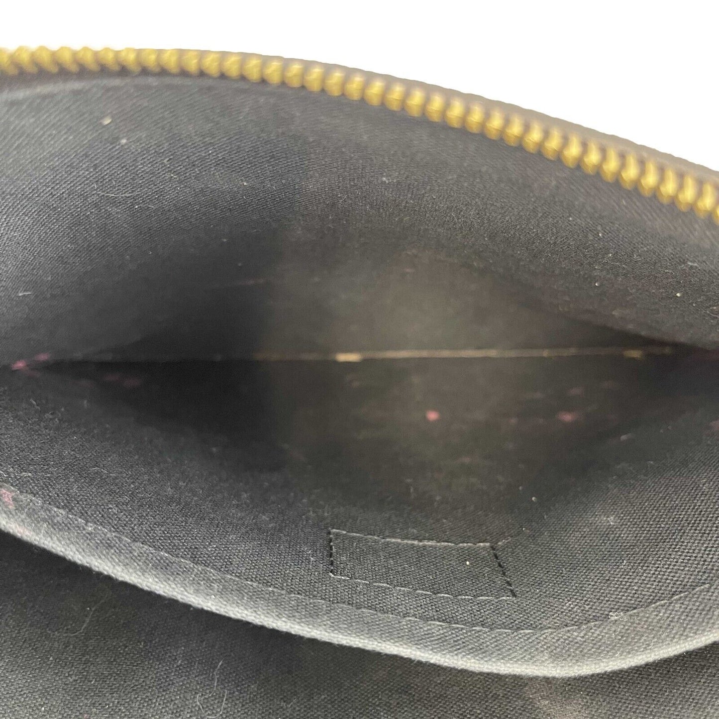 Louis Vuitton - LV - Daily Pouch in Monogram Black Empreinte Leather - W/ Box