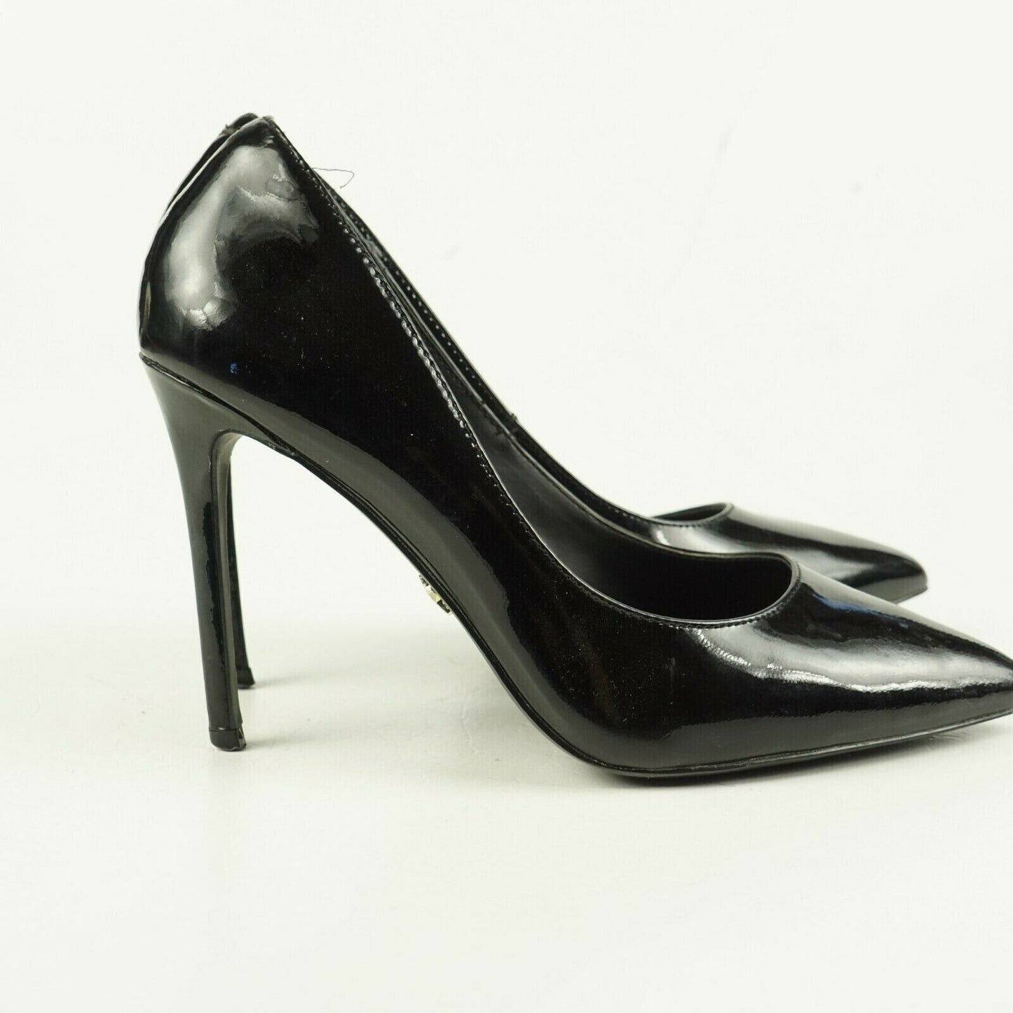 Kurt Geiger Heels KG Black Patent Leather Pointed Toe 38 - US 8