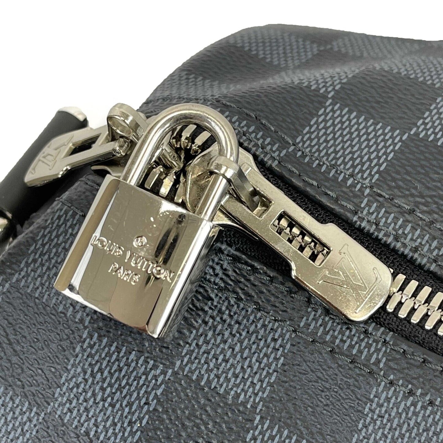 Louis Vuitton - Keepall Bandoulière 45 Danier Graphite Duffle w/ Shoulder Strap