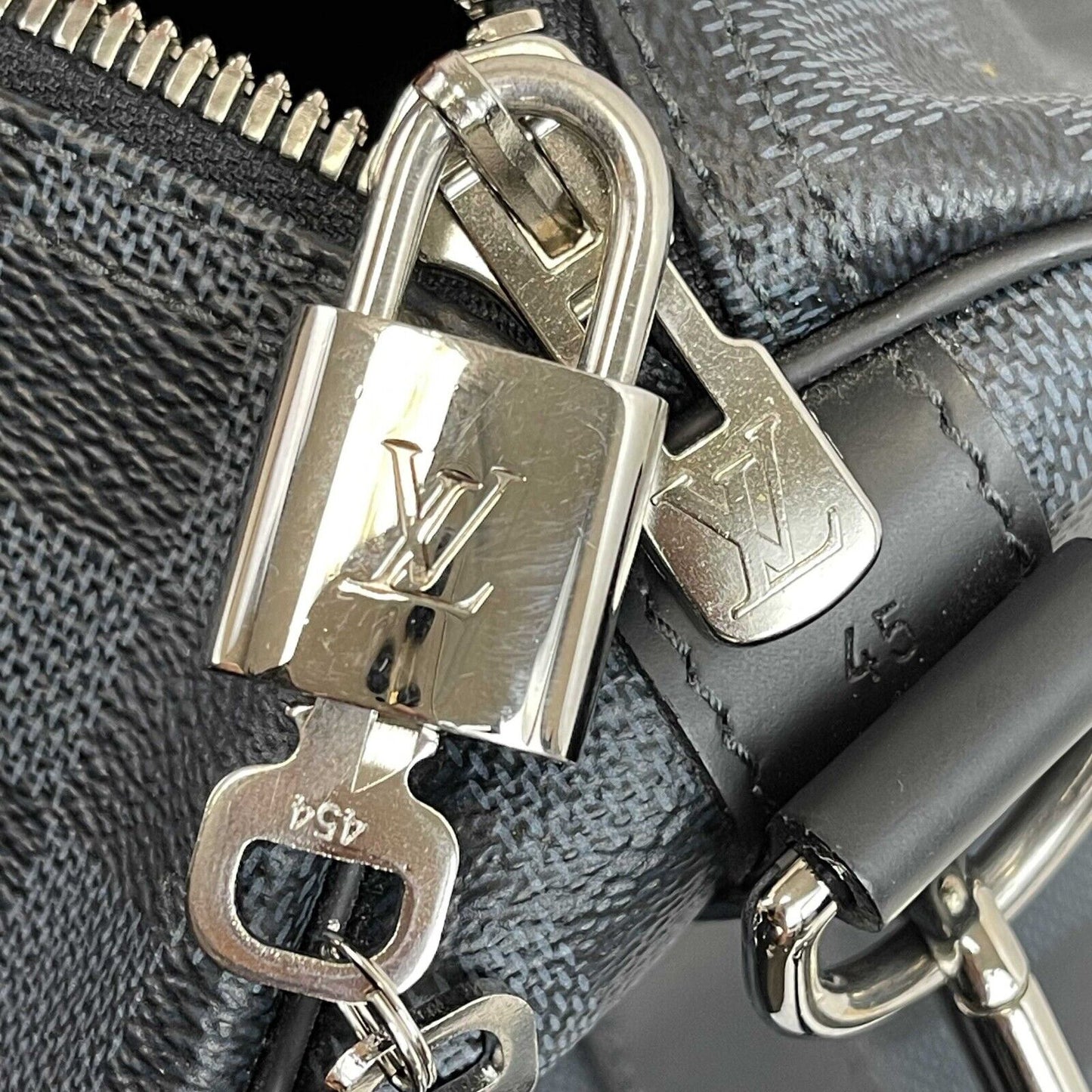 Louis Vuitton - Keepall Bandoulière 45 Danier Graphite Duffle w/ Shoulder Strap