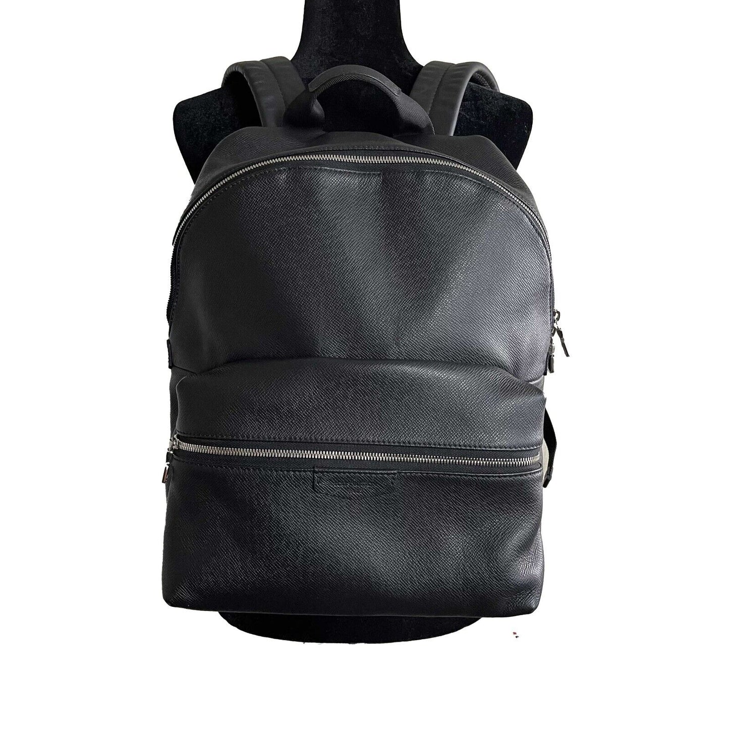 Louis Vuitton Excellent Discovery Backpack Taiga Leather PM Black Handbag