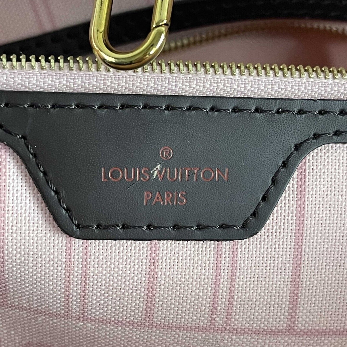 Louis Vuitton - LV Neverfull MM - Brown Damier Ebene Canvas Tote / Shoulder Bag