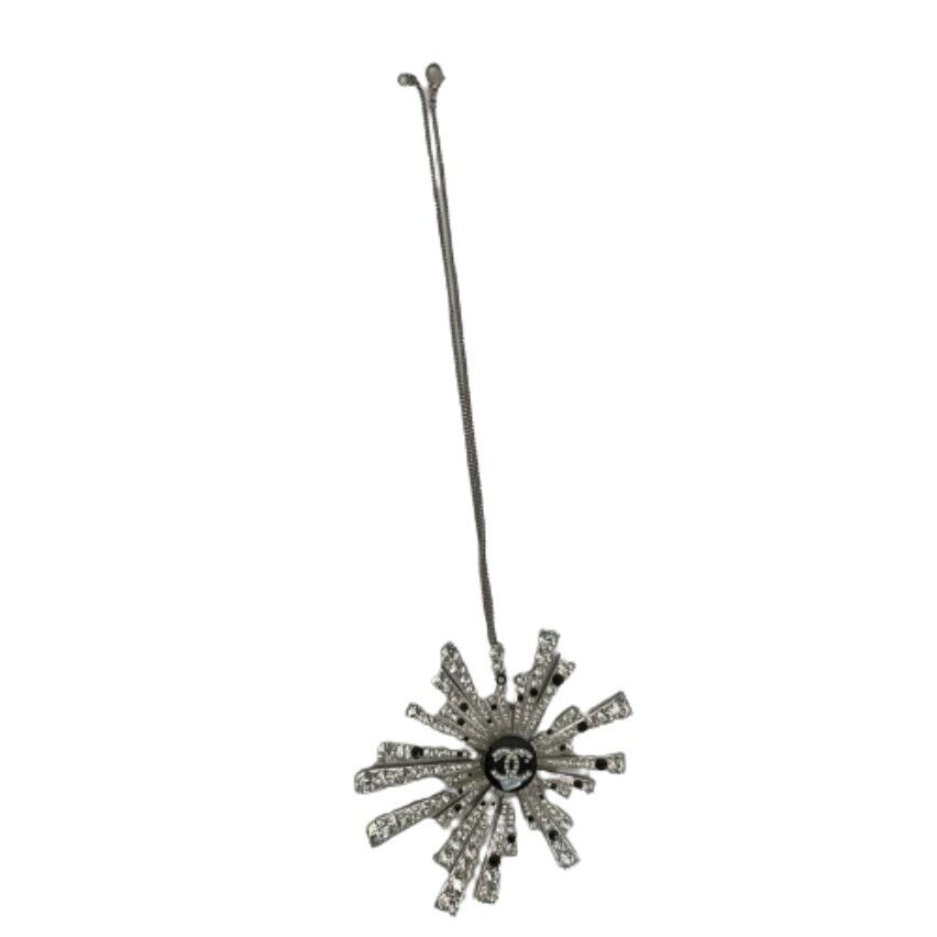 Chanel Excellent CC Comète Pendant 2005 Palladium Plated Strass Necklace