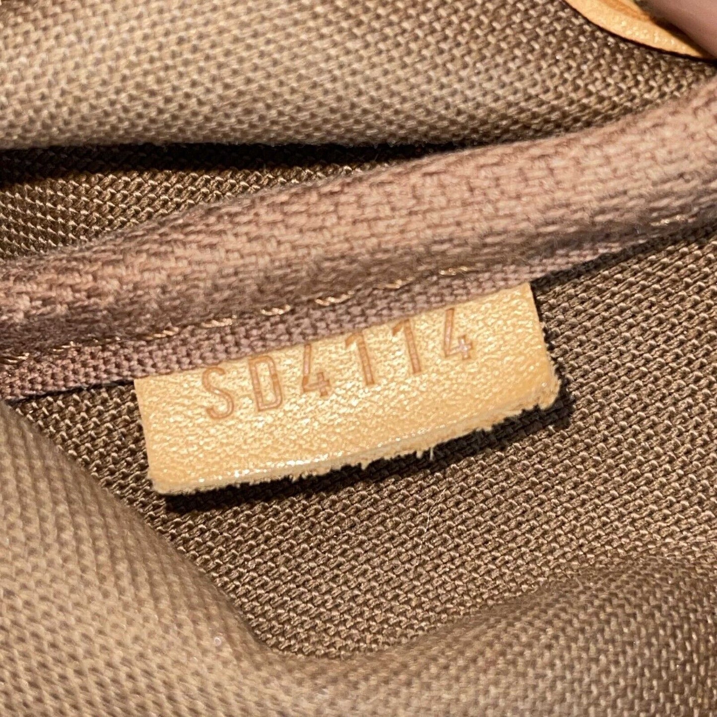 Louis Vuitton - LV Eva Clutch - Brown / Tan Monogram Canvas