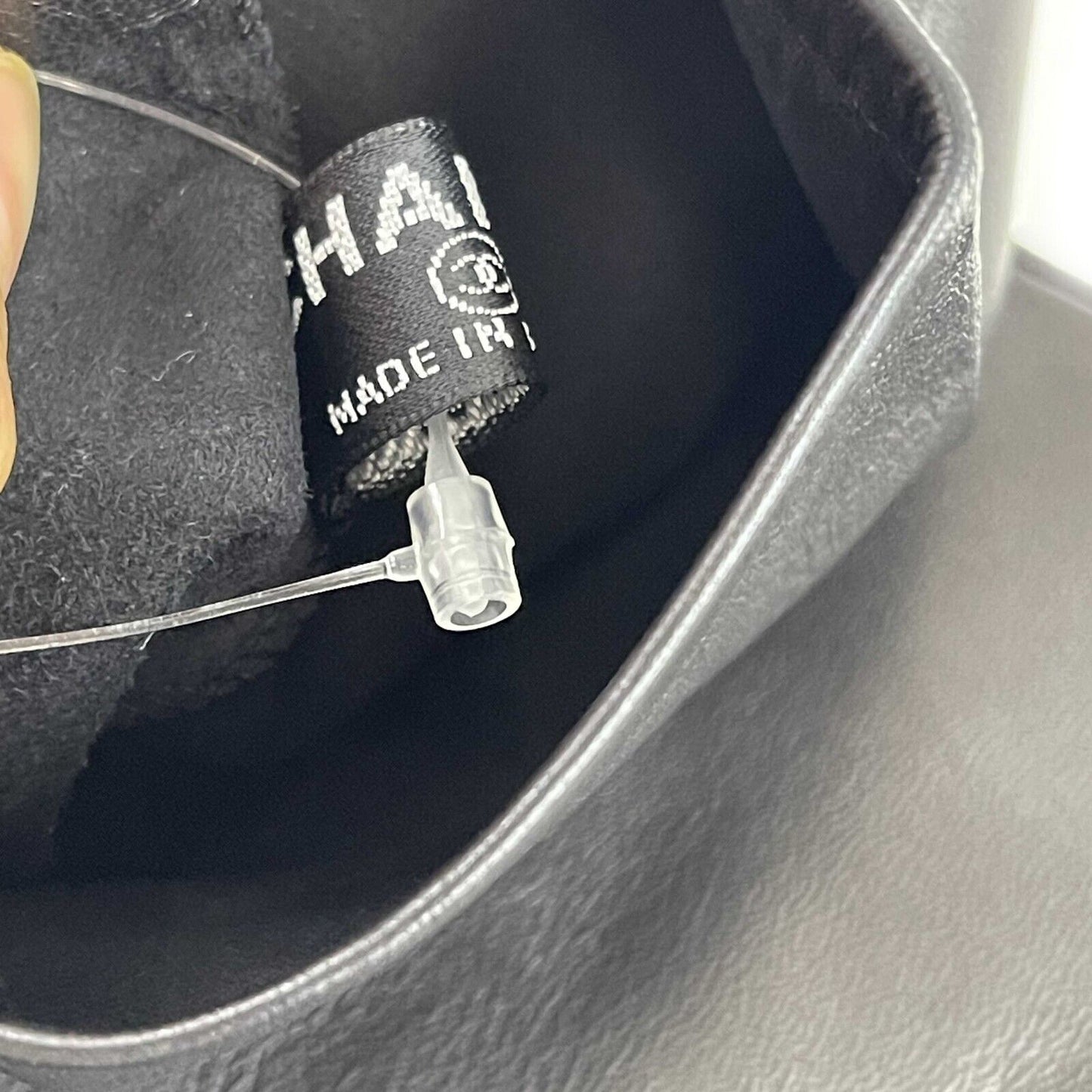 Chanel New w/ Tags Leather Fingerless Long Gloves Black 18A 7.5