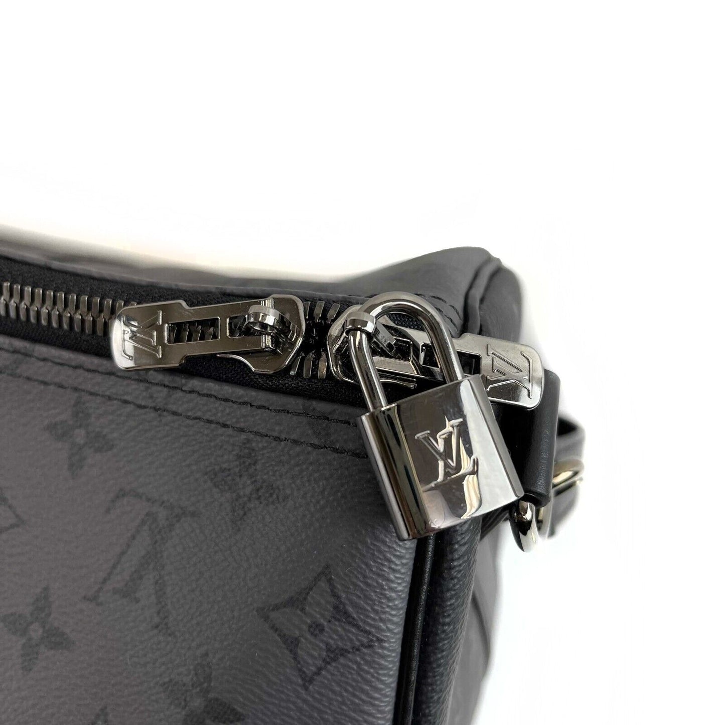 Louis Vuitton Keepall Bandoulière 50 Reverse Monogram Eclipse Black Handbag