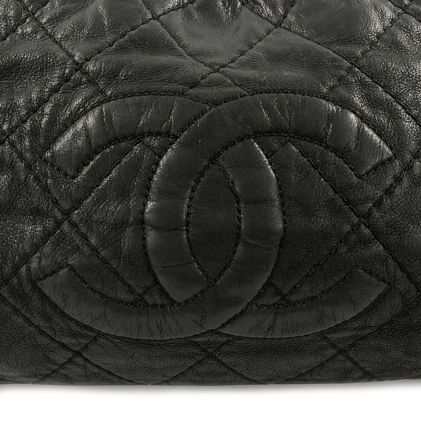 CHANEL - Sea Hit CC Iridescent Calfskin Medium Black Shoulder Bag
