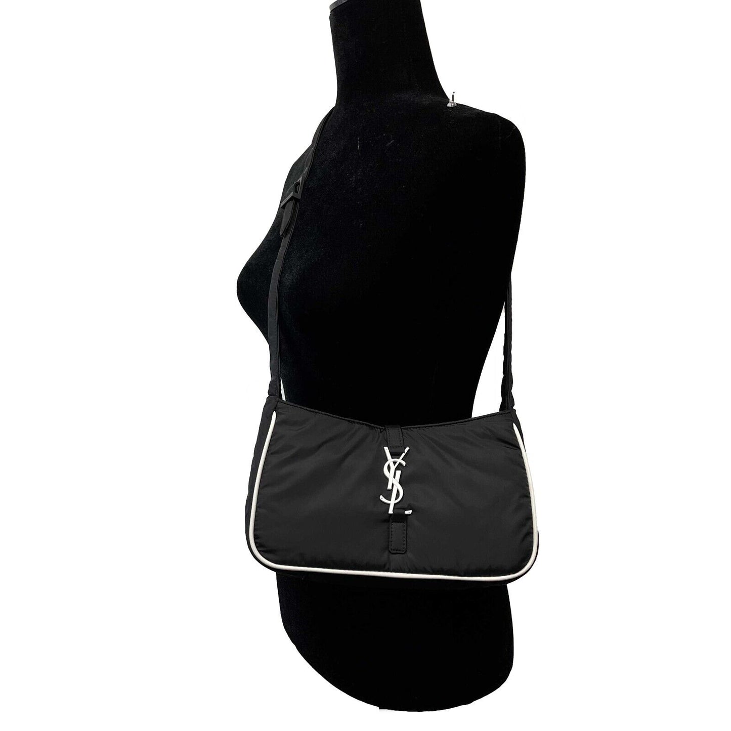 Saint Laurent - YSL - NEW Le 5 À 7 Crossbody - Black / White Shoulder Bag