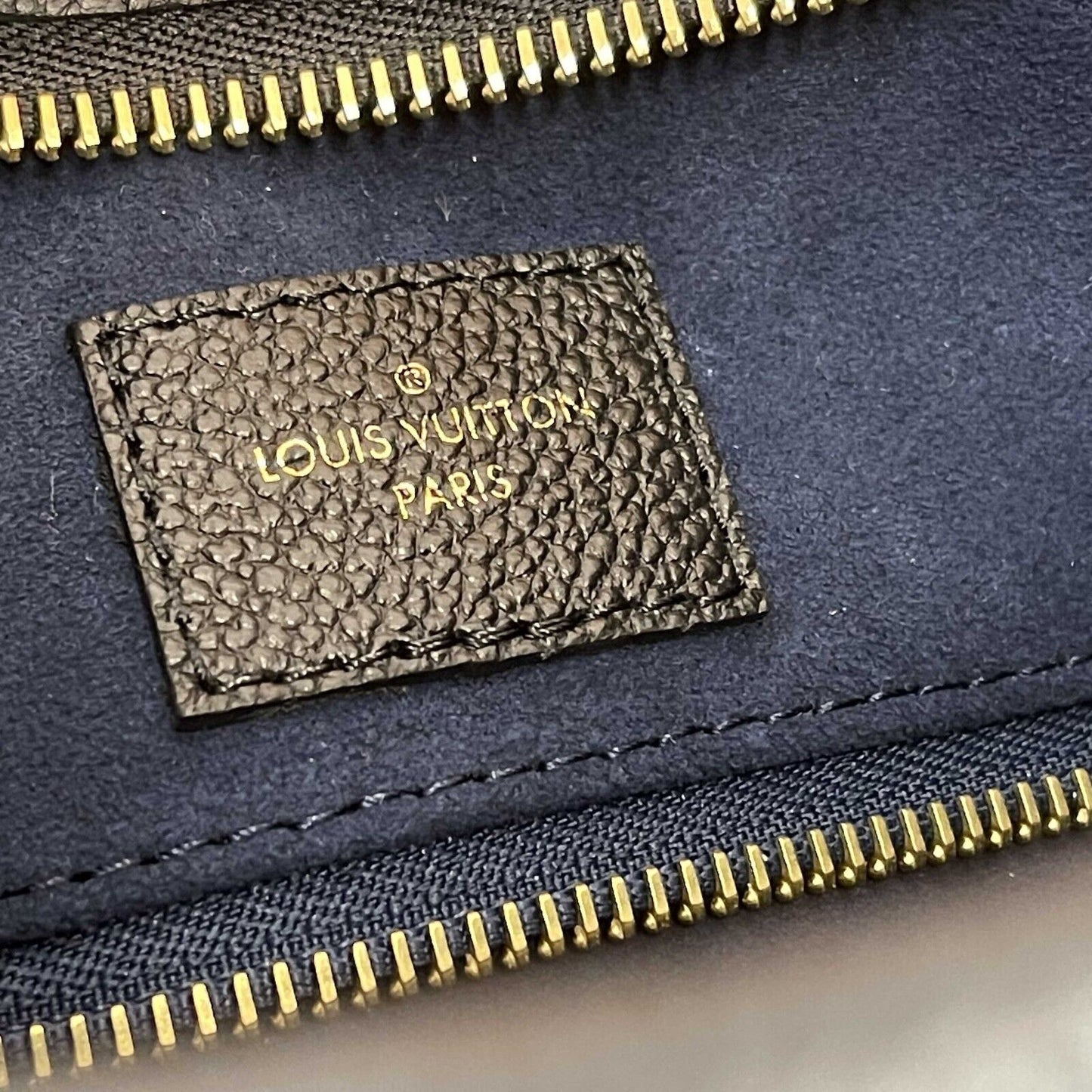 Louis Vuitton NEW CarryAll MM with Pochette Black Monogram Empreinte