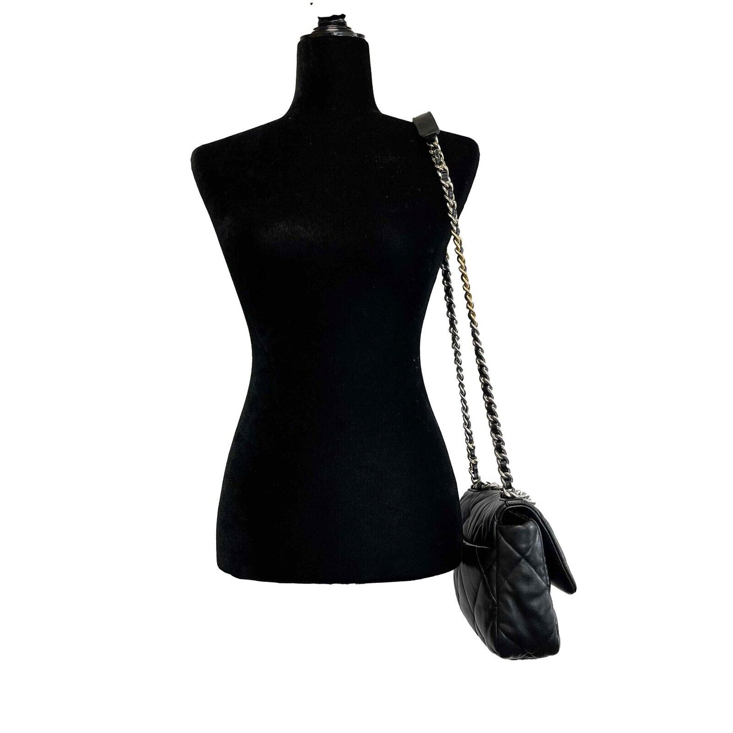 CHANEL - NEW Chanel 19 Medium CC Lambskin Black Flap Shoulder Bag