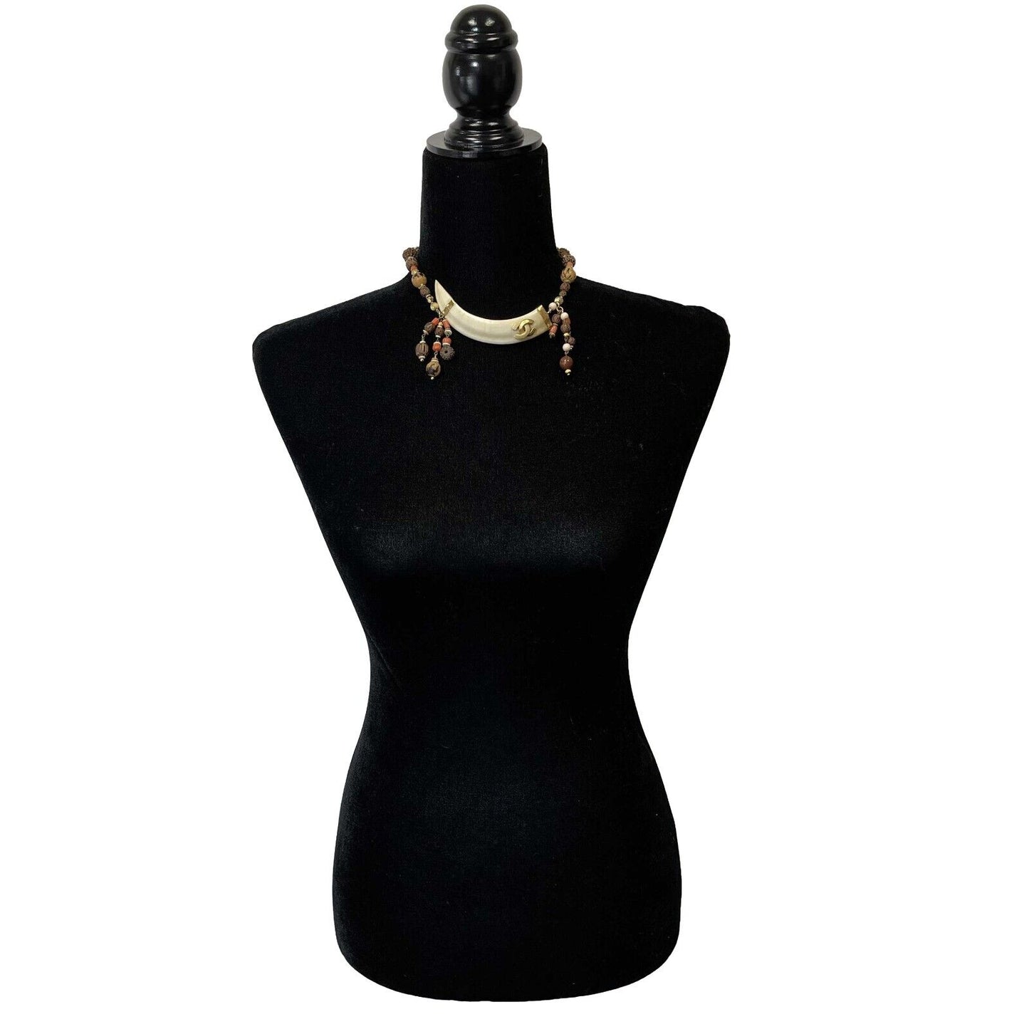 Chanel - Collection 29 - Rare Ivory Elephant Tusk Enamel CC Necklace Choker