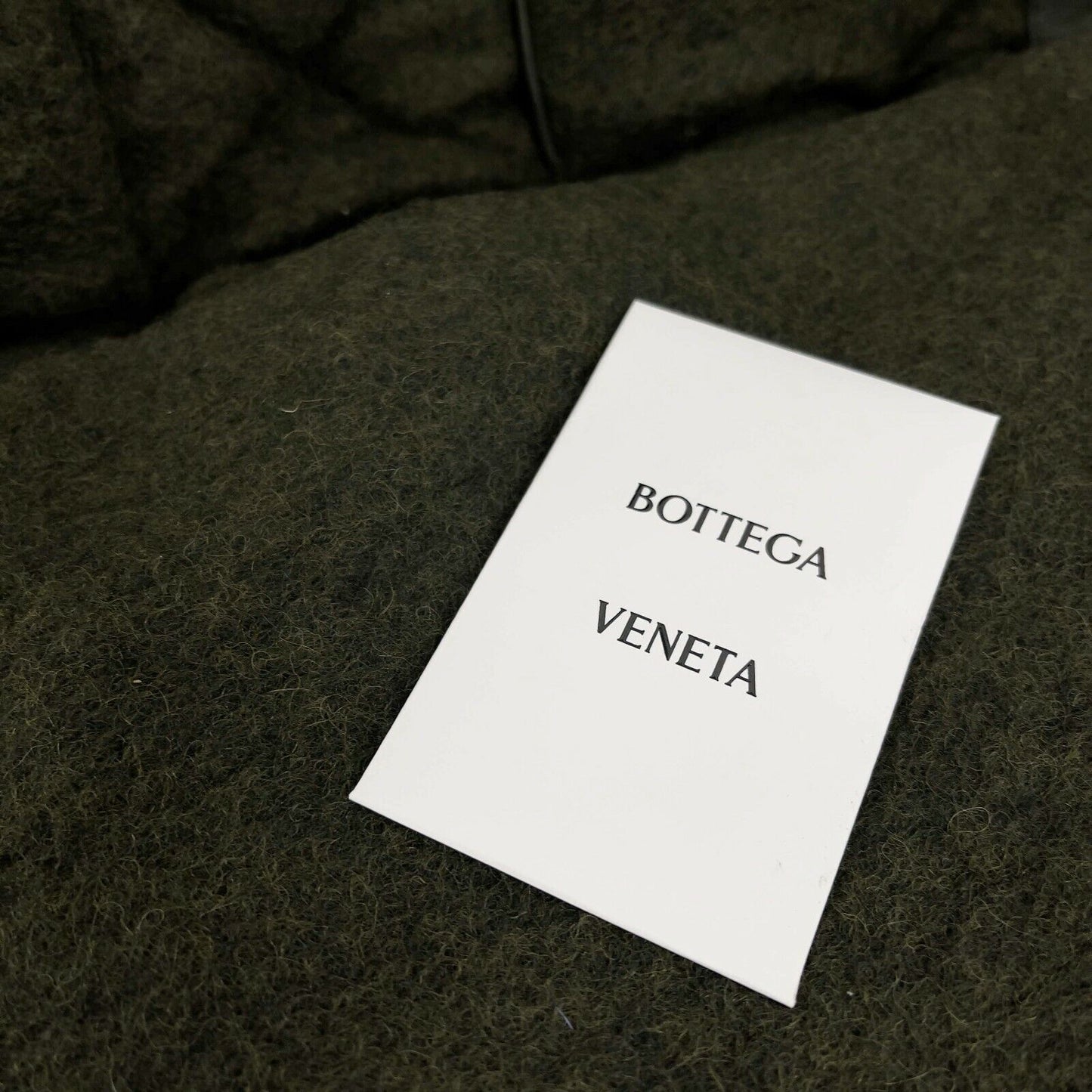 Bottega Veneta - Padded Maxi Intrecciato Woven Laptop Pouch - Green Clutch - NWT