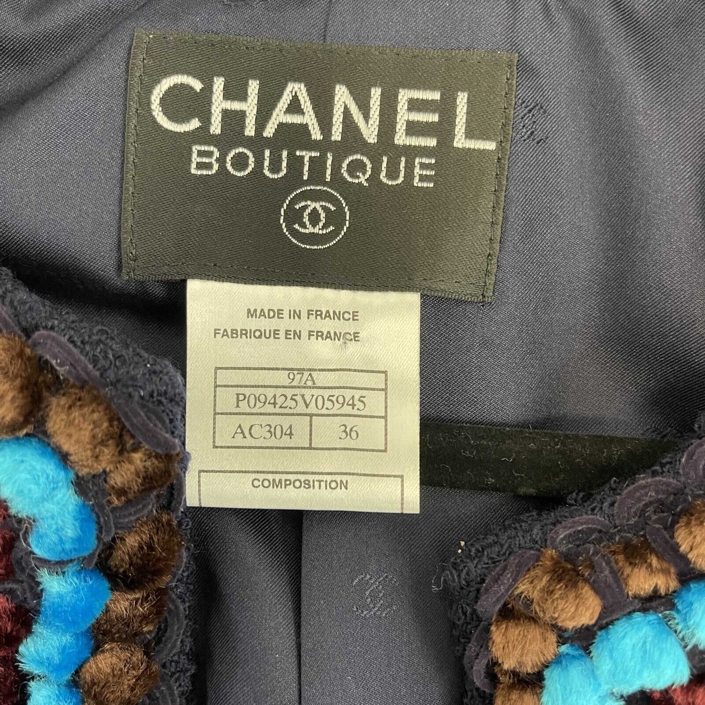 CHANEL - 97A VINTAGE Collectors Navy Popcorn Jacket 36 US 4 Coat Blazer