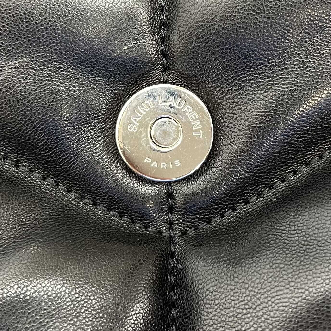 Saint Laurent - Excellent - Loulou Puffer Small - Black / Silver Shoulder Bag