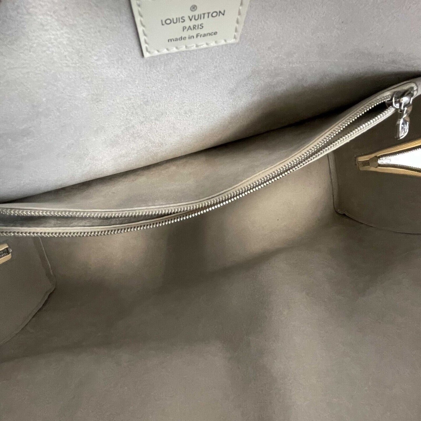 Louis Vuitton - LV - Excellent - Pont Neuf Epi Leather - White Top Handle Bag