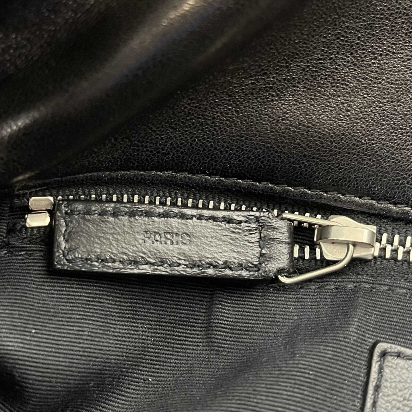 Saint Laurent - Excellent - Loulou Puffer Small - Black / Silver Shoulder Bag