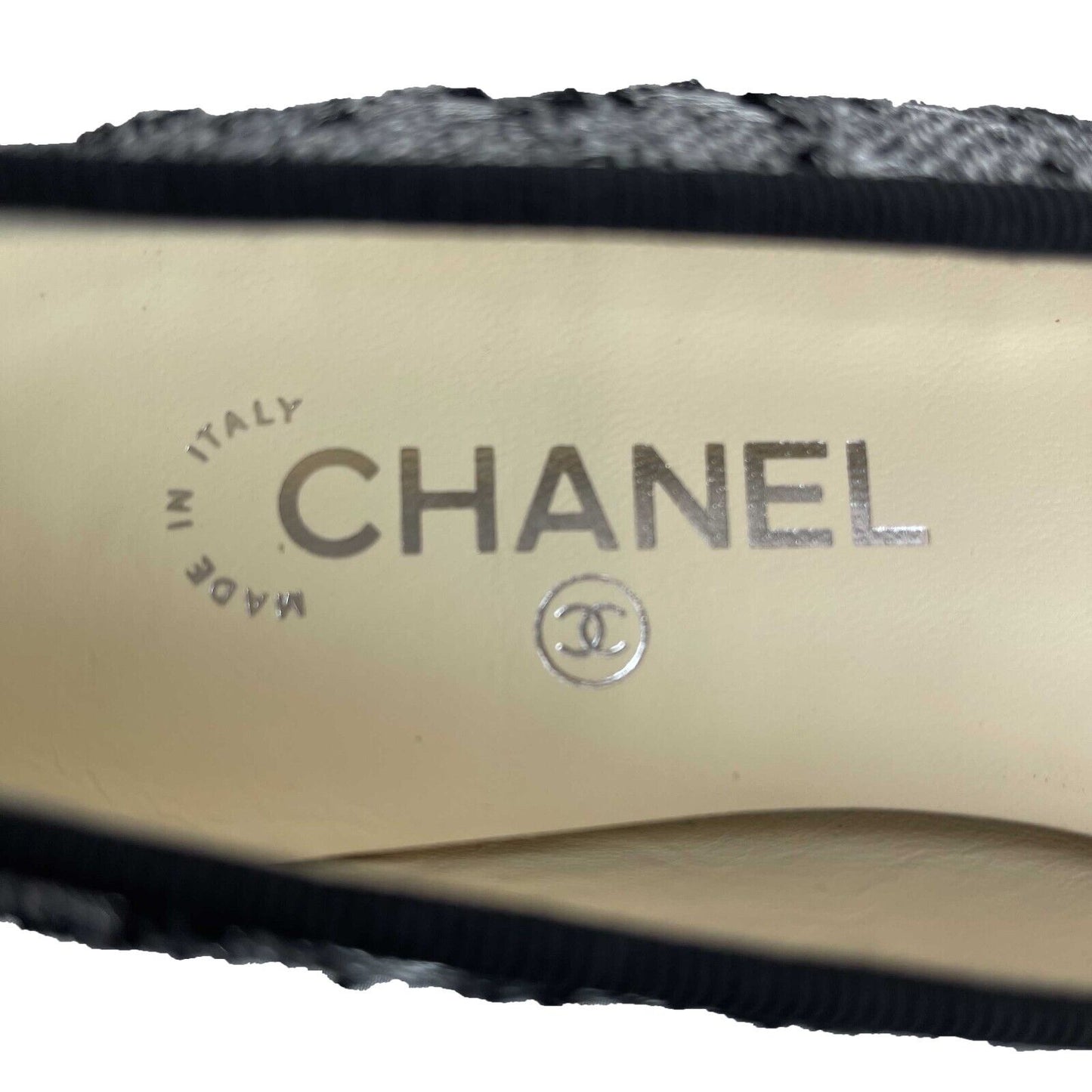 Chanel - Tweed Sequin Cap Toe Ballerina Flats - 38.5 EUR - 7.5 US - Shoes