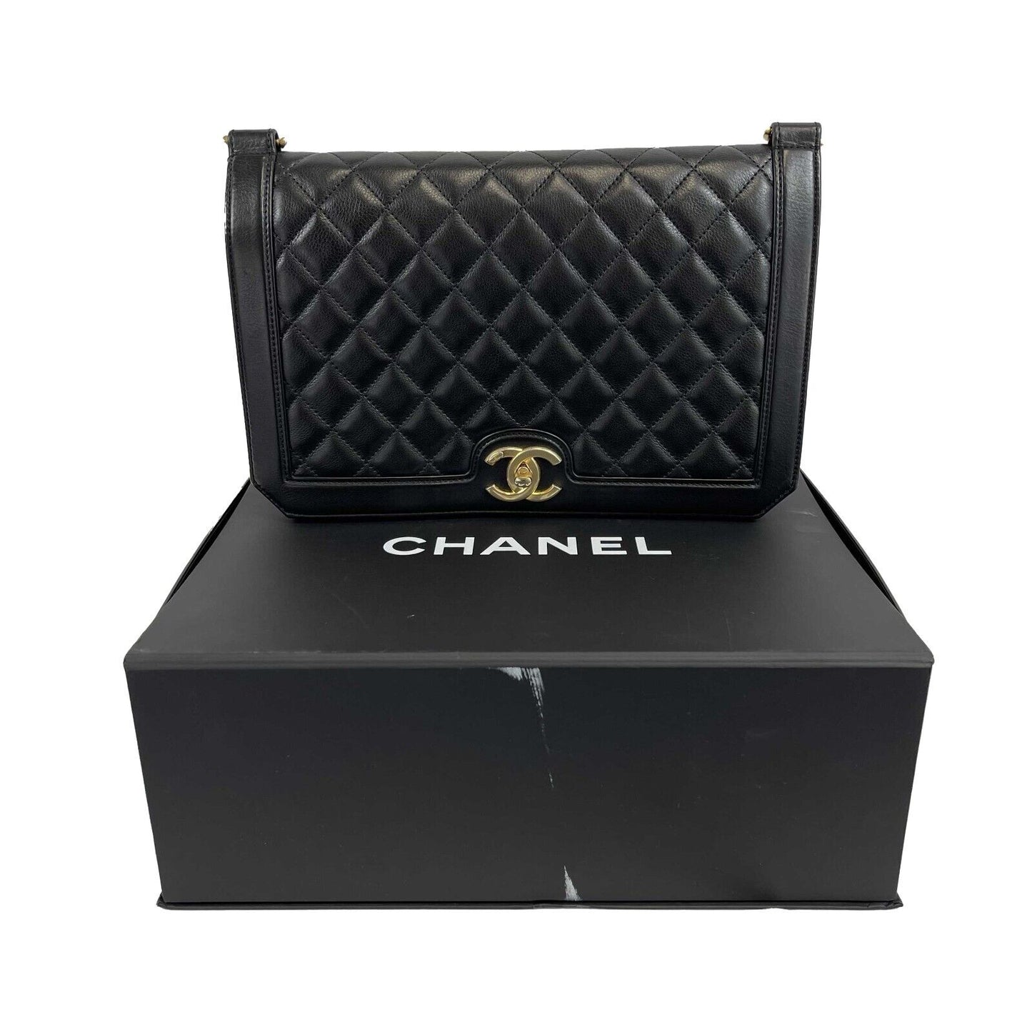 CHANEL - Chain Link CC Black Lambskin Full Flap Bag Quilted Medium Shoulder Bag